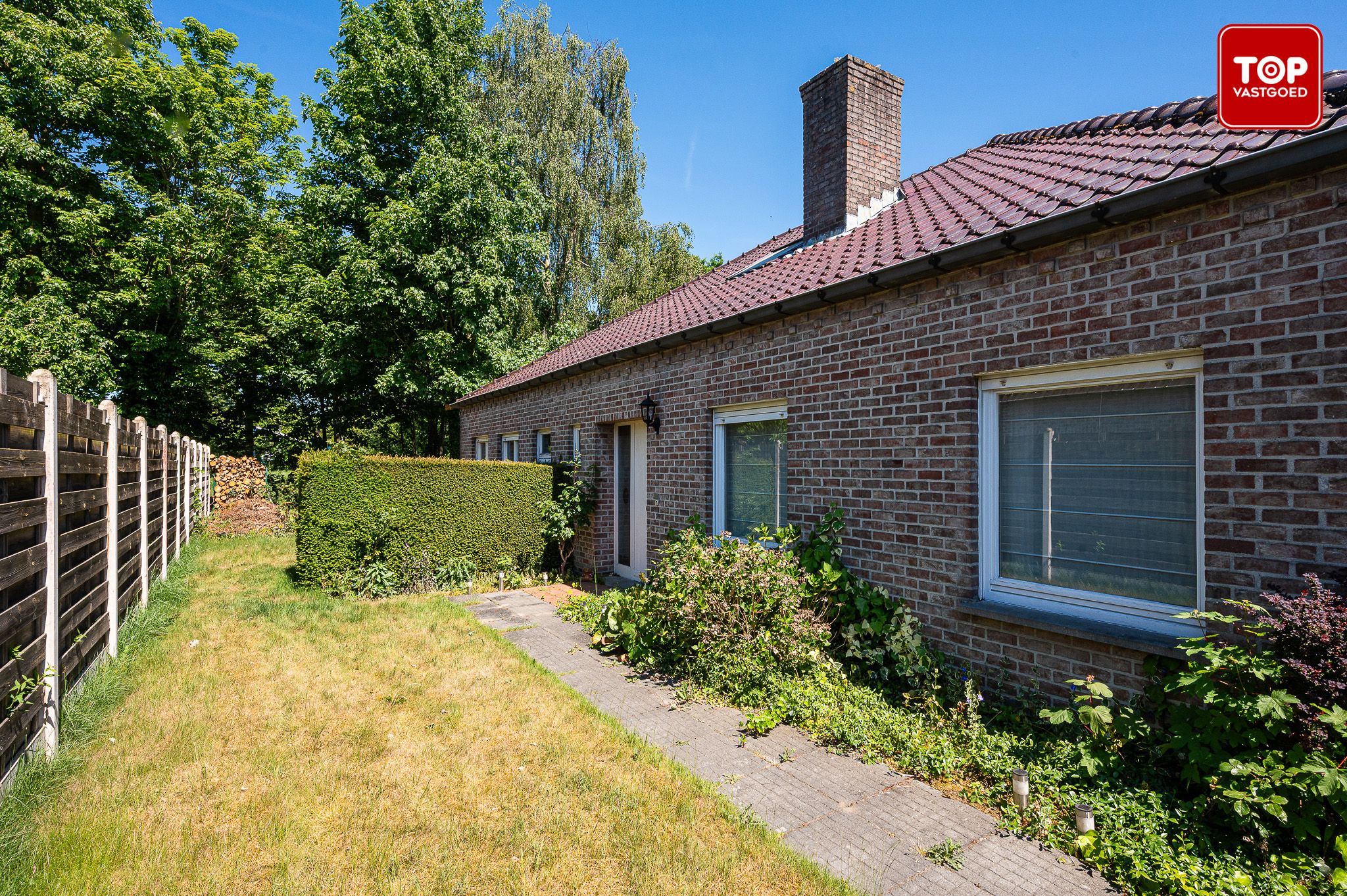 Op te frissen woning met 5 slaapkamers in het rustige Vinderhoute foto 23