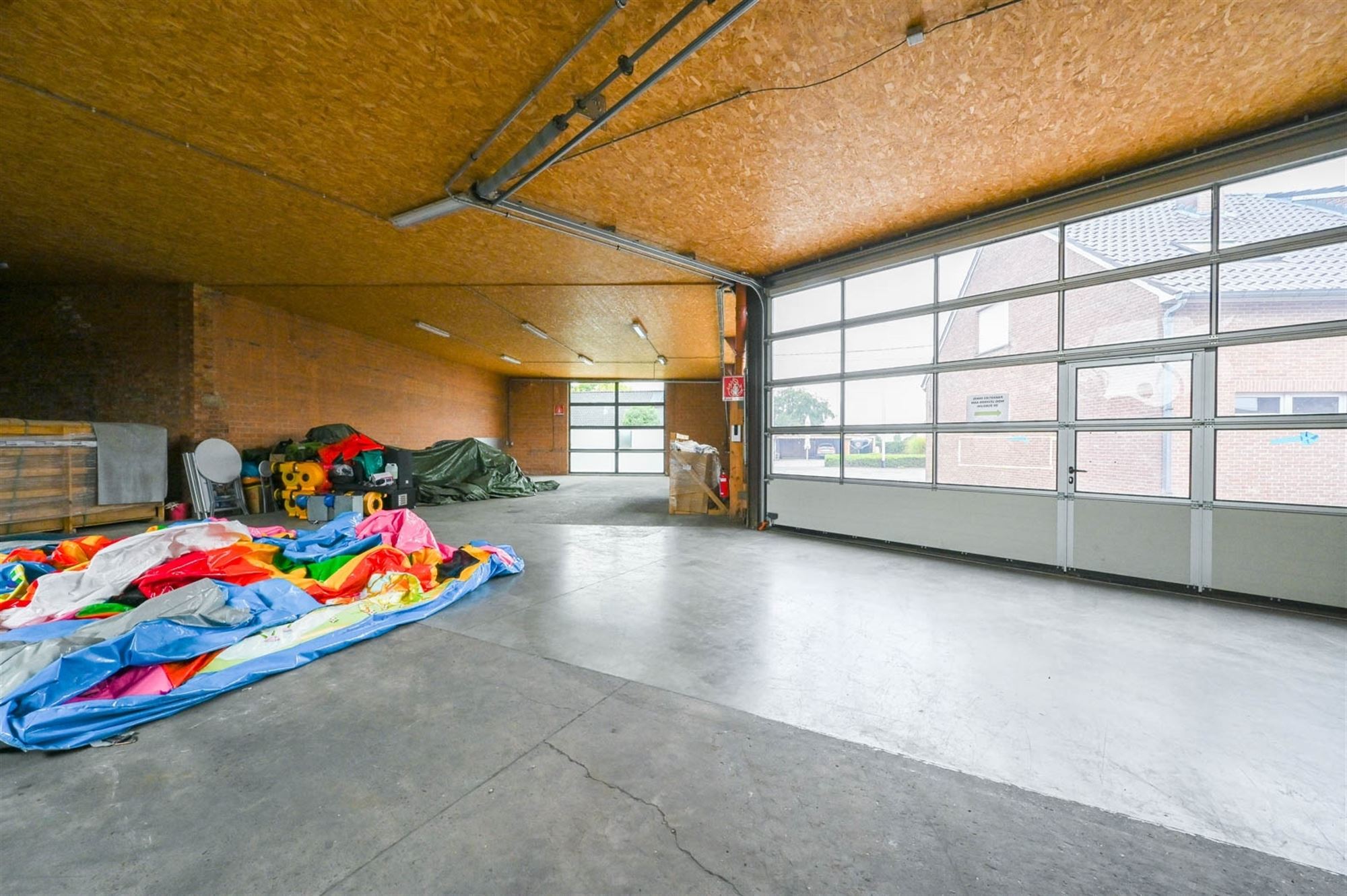 PRODUCTIEHALLEN MET BURELEN TE KOOP IN NIEUWERKERKEN  foto 15