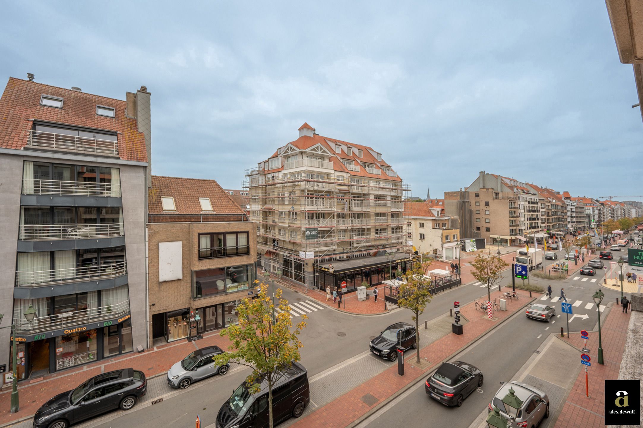 Ruim 2-slaapkamerappartement met westgericht terras foto 17