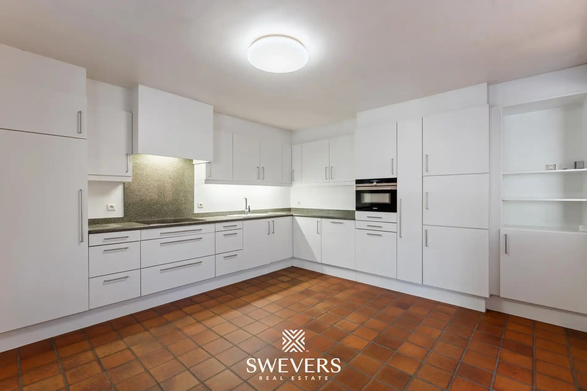 Open bebouwing met 3 slaapkamers in residentiële wijk Kayenberg foto 9