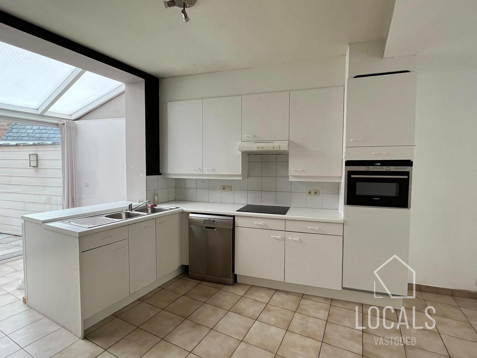 Woning met bijgebouw in centrum Geraardsbergen foto 3