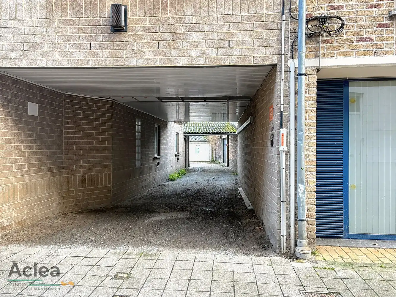 Garagebox in centrum van Eeklo foto 6