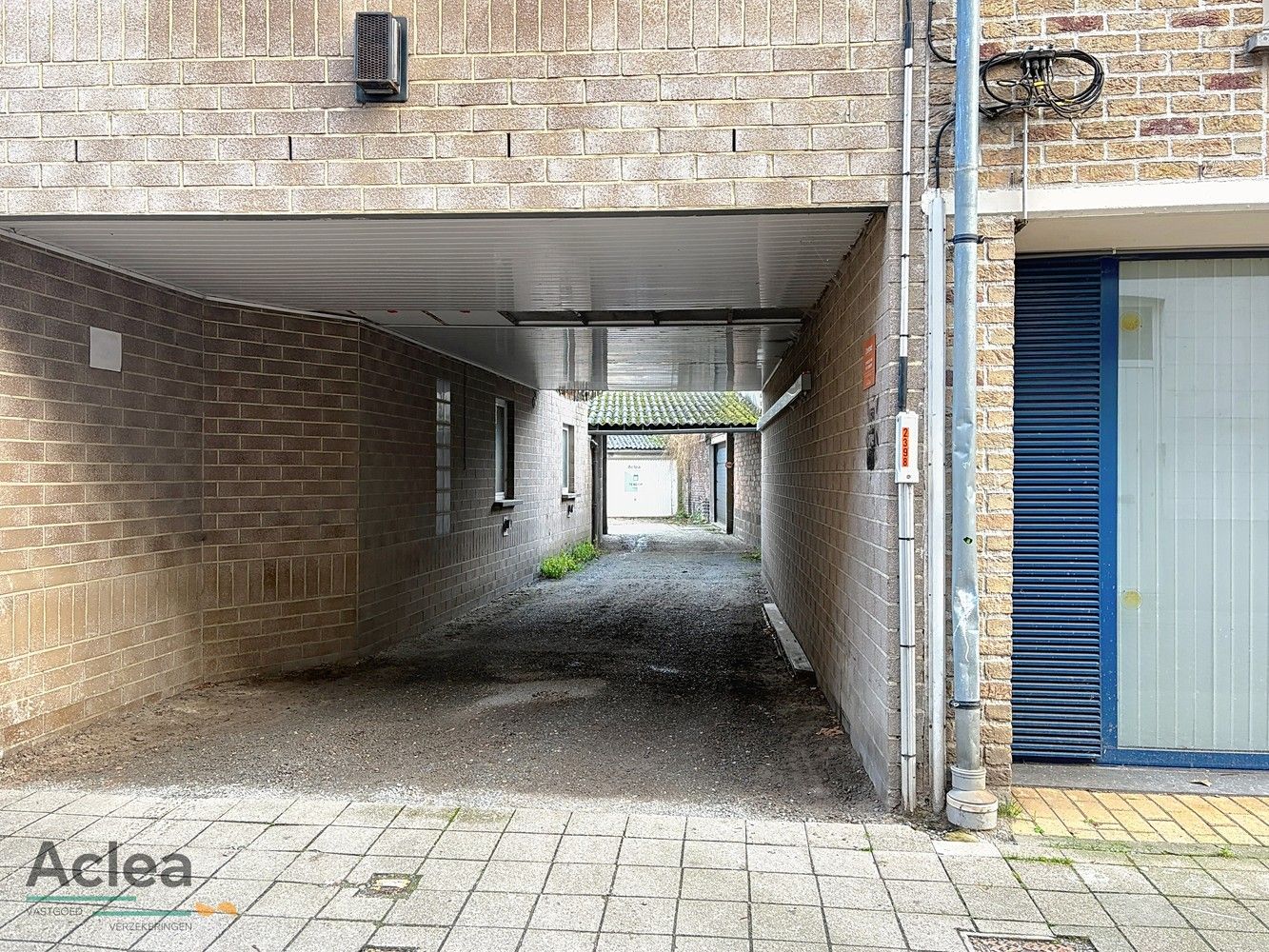 Garagebox in centrum van Eeklo foto 6