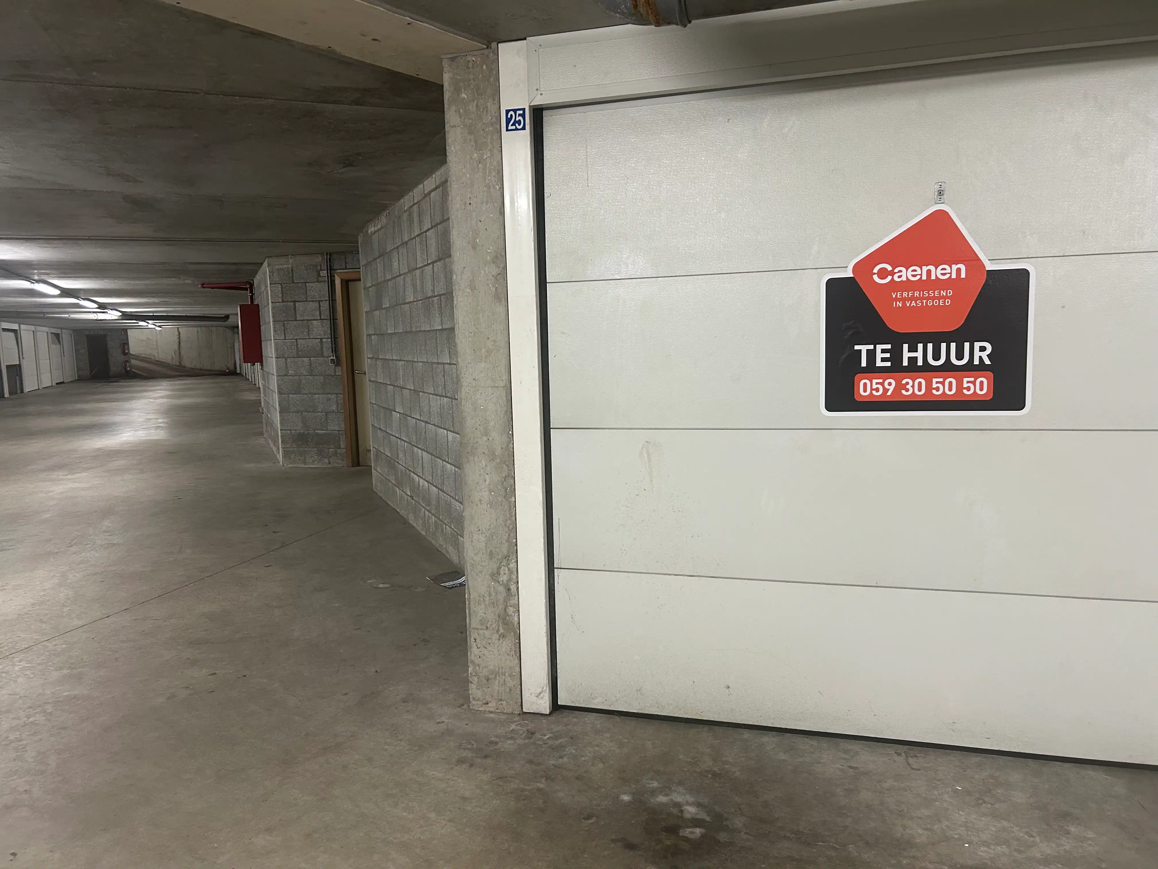 Garagebox te huur op toplocatie in Middelkerke foto 4