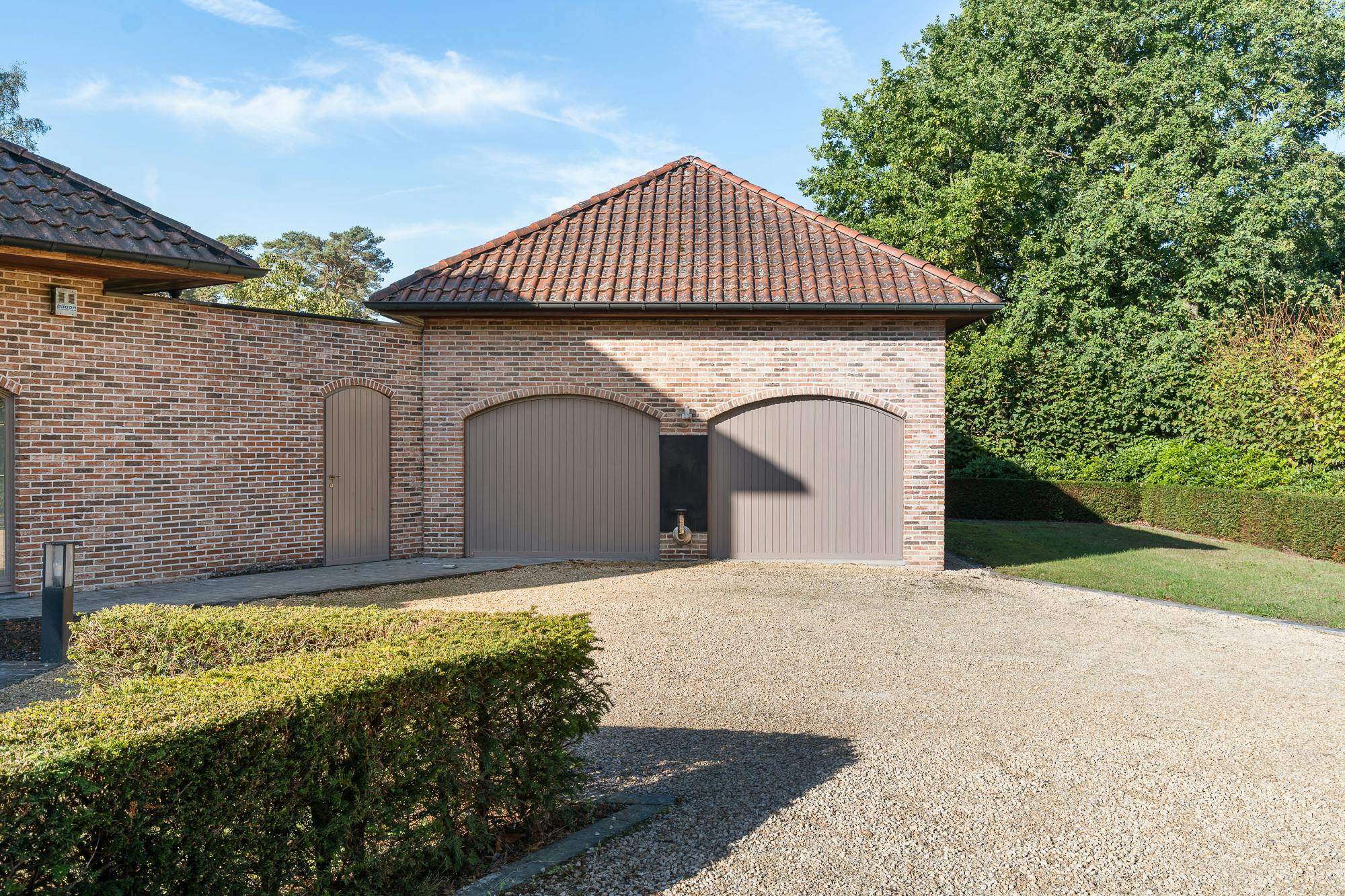 residentieel gelegen villa op 3490 m² te koop in Lichtaart foto 51