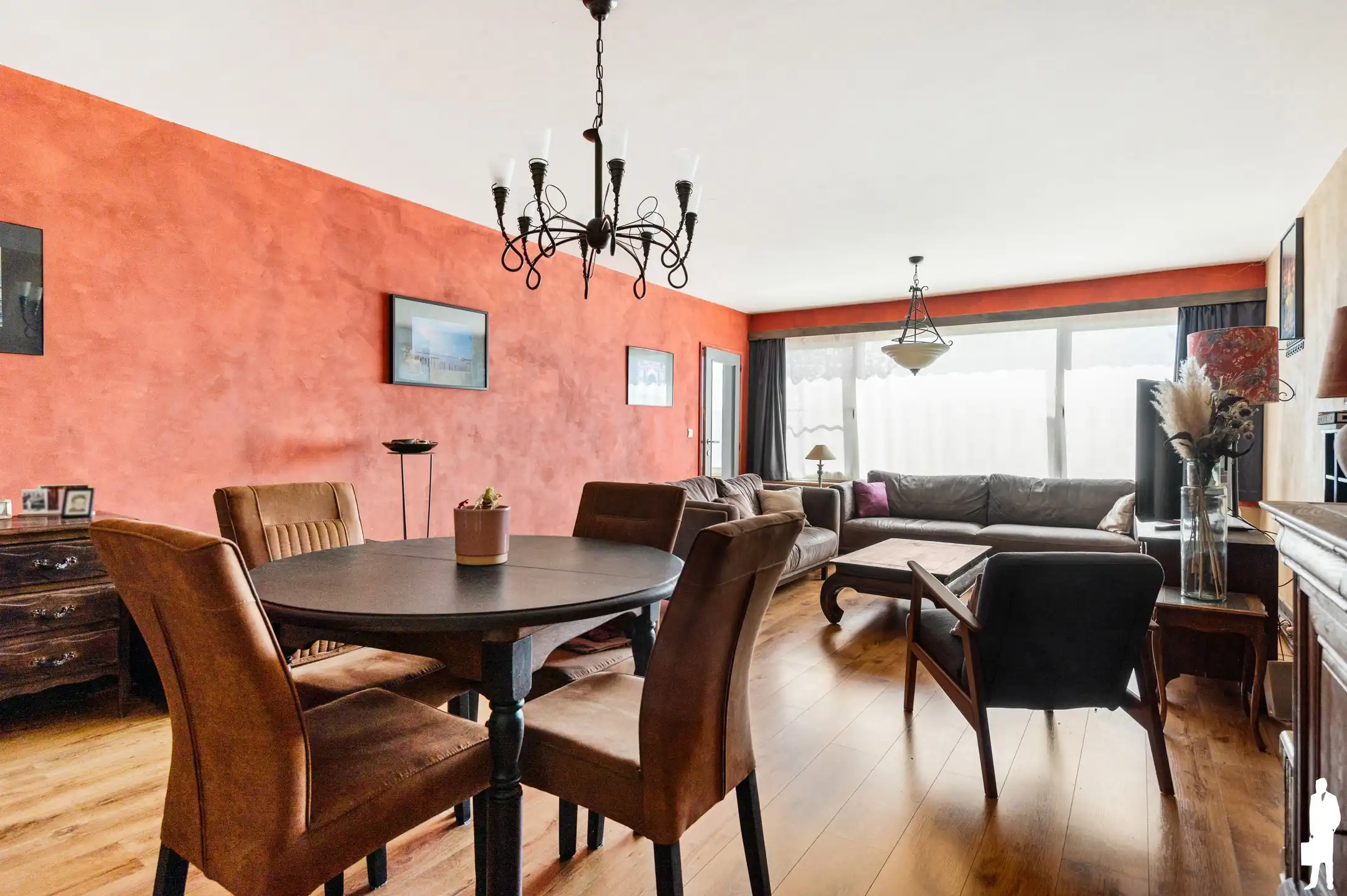 Ruim, instapklaar app. (97m²) met garage op toplocatie  foto 4
