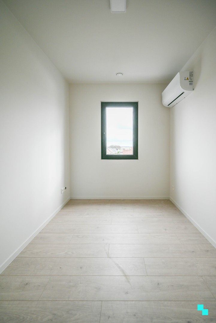 Ruime halfopen bebouwing in Zwevegem foto 18