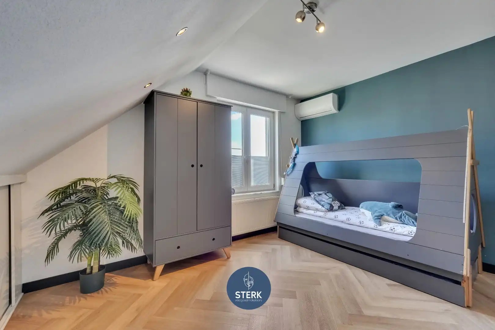 CHARMANTE VILLA (EPC LABEL B) MET ZWEMBAD OP EEN TOPLOCATIE TE LANAKEN ! foto 17