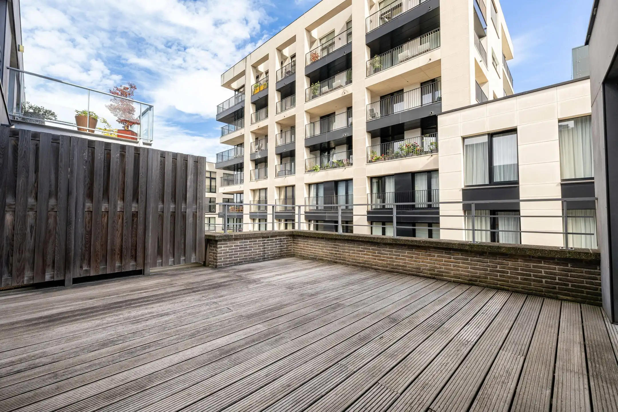 Vlakbij Nieuwestraat - 1 slpk app + terras van 25m² + kelder foto 14