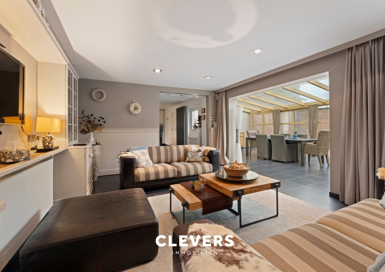 Karaktervolle, energiezuinig (label C) villa met tal van mogelijkheden op toplocatie nabij Brugge foto 12