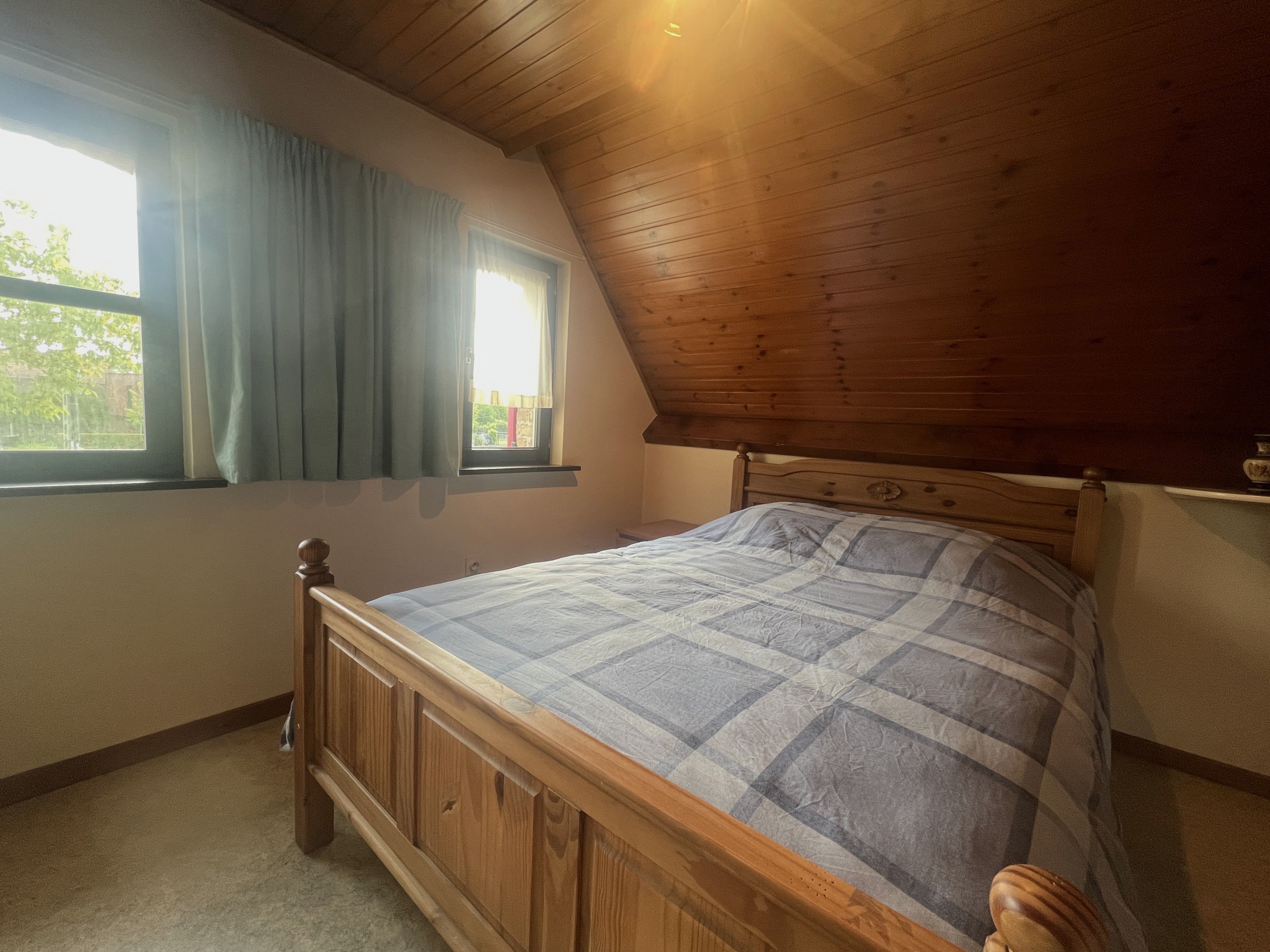 Alleenstaande woning op 930m² in oase van rust! foto 13