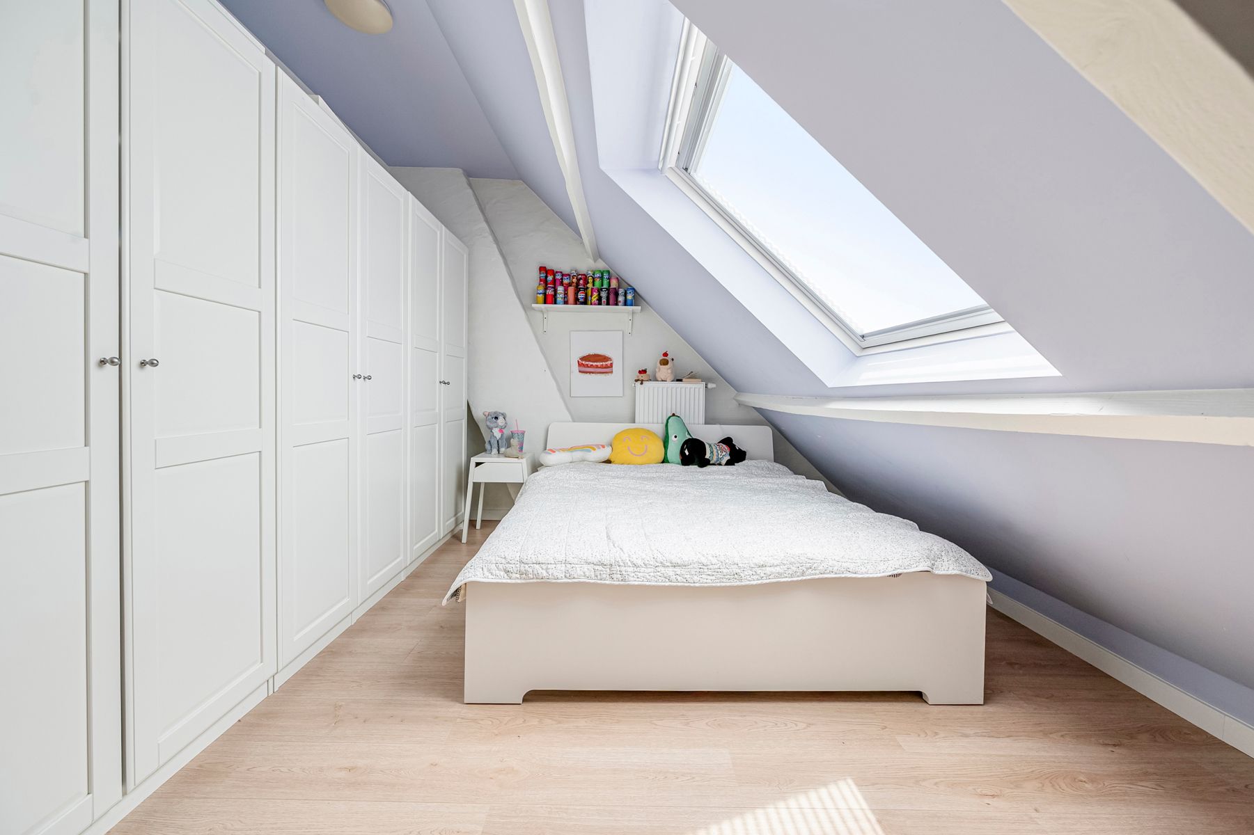 Instapklare woning met 4 slaapkamers en magazijn foto 21