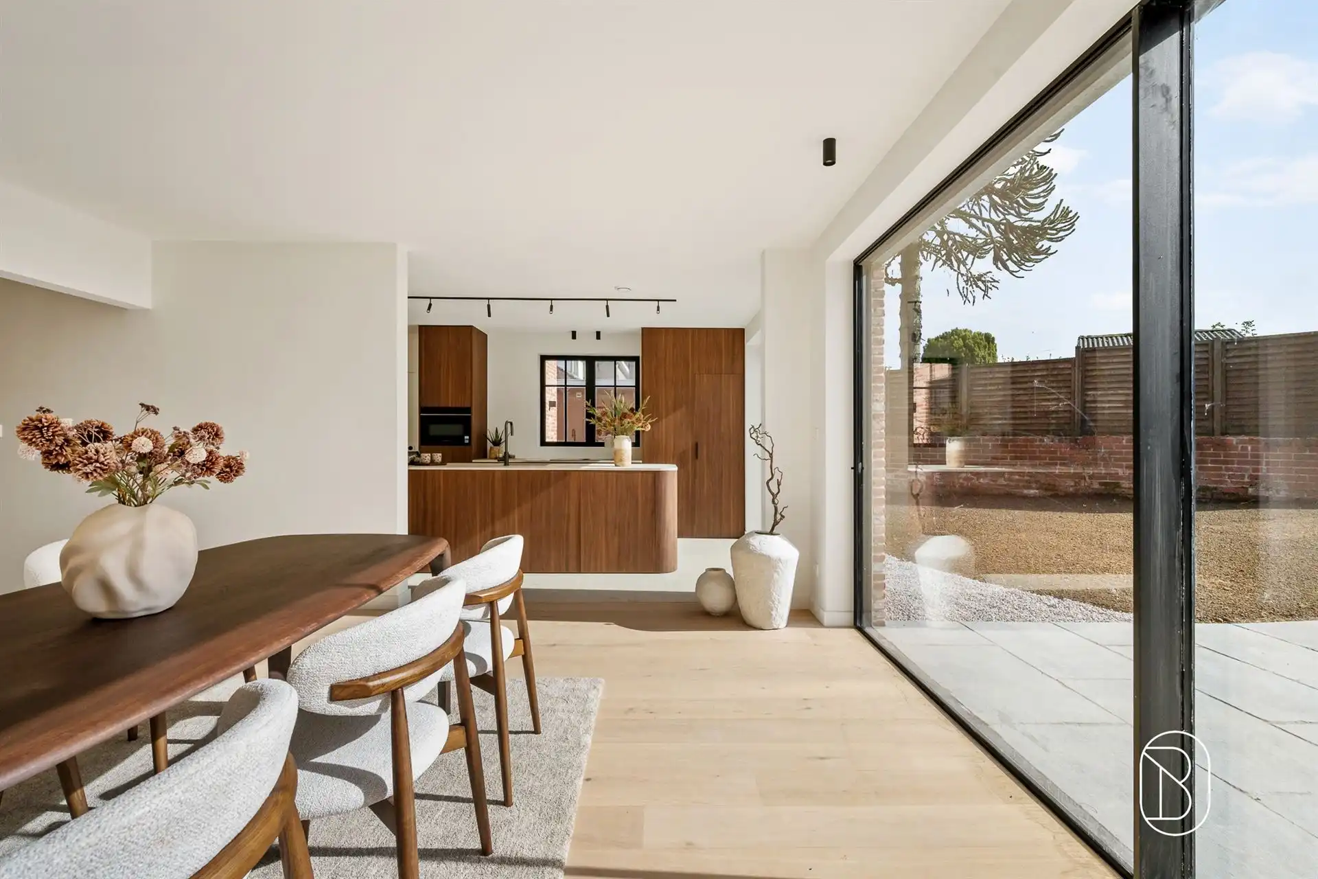 Klassevolle landelijke nieuwbouw villa met 4 slaapkamers! foto 2