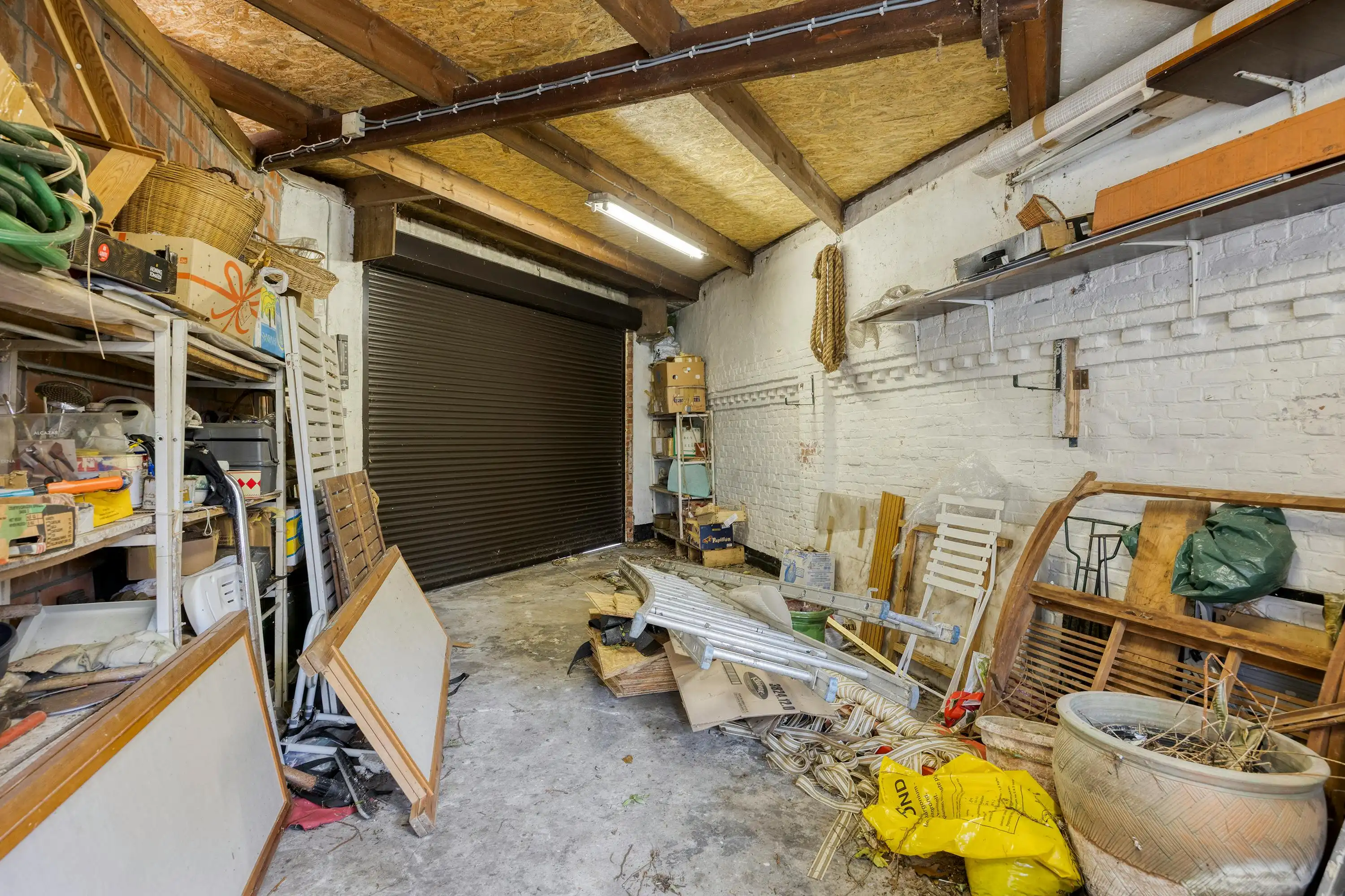 Karaktervolle, te renoveren woning te koop te Essen-Heikant! foto 37
