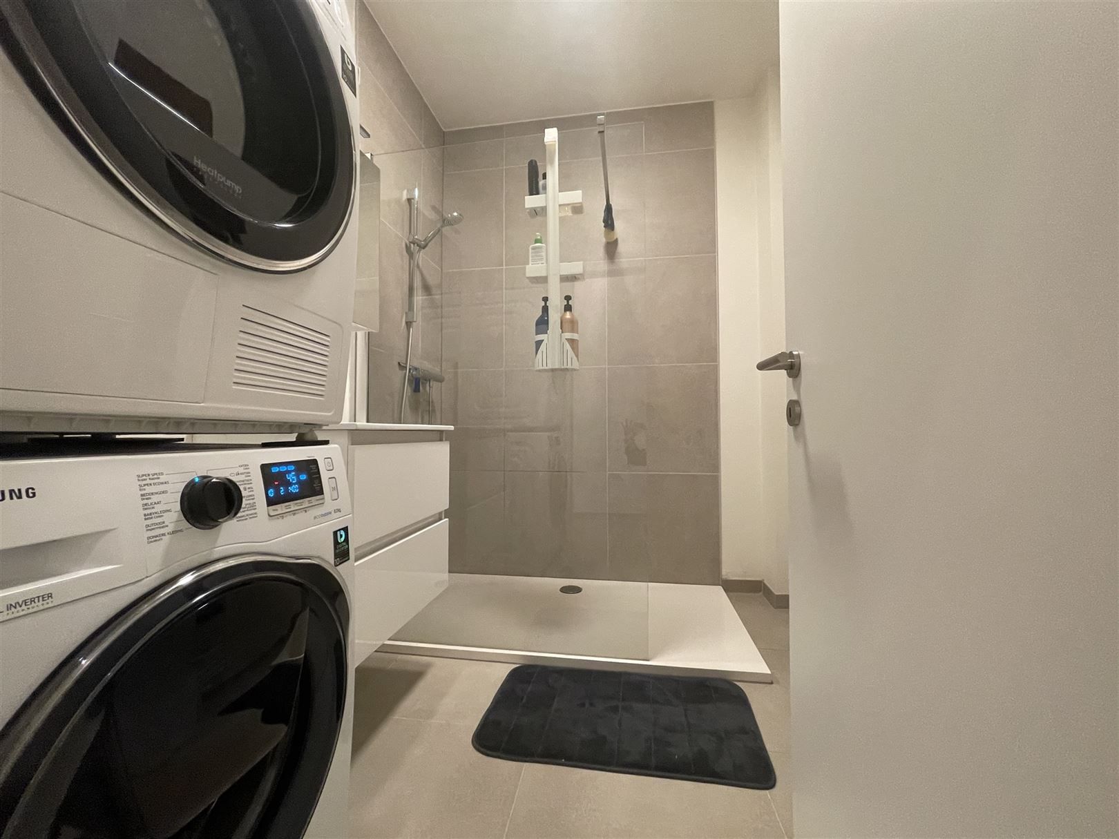 Uitzonderlijk nieuwbouw duplex appartement in hartje centrum Dendermonde foto 6