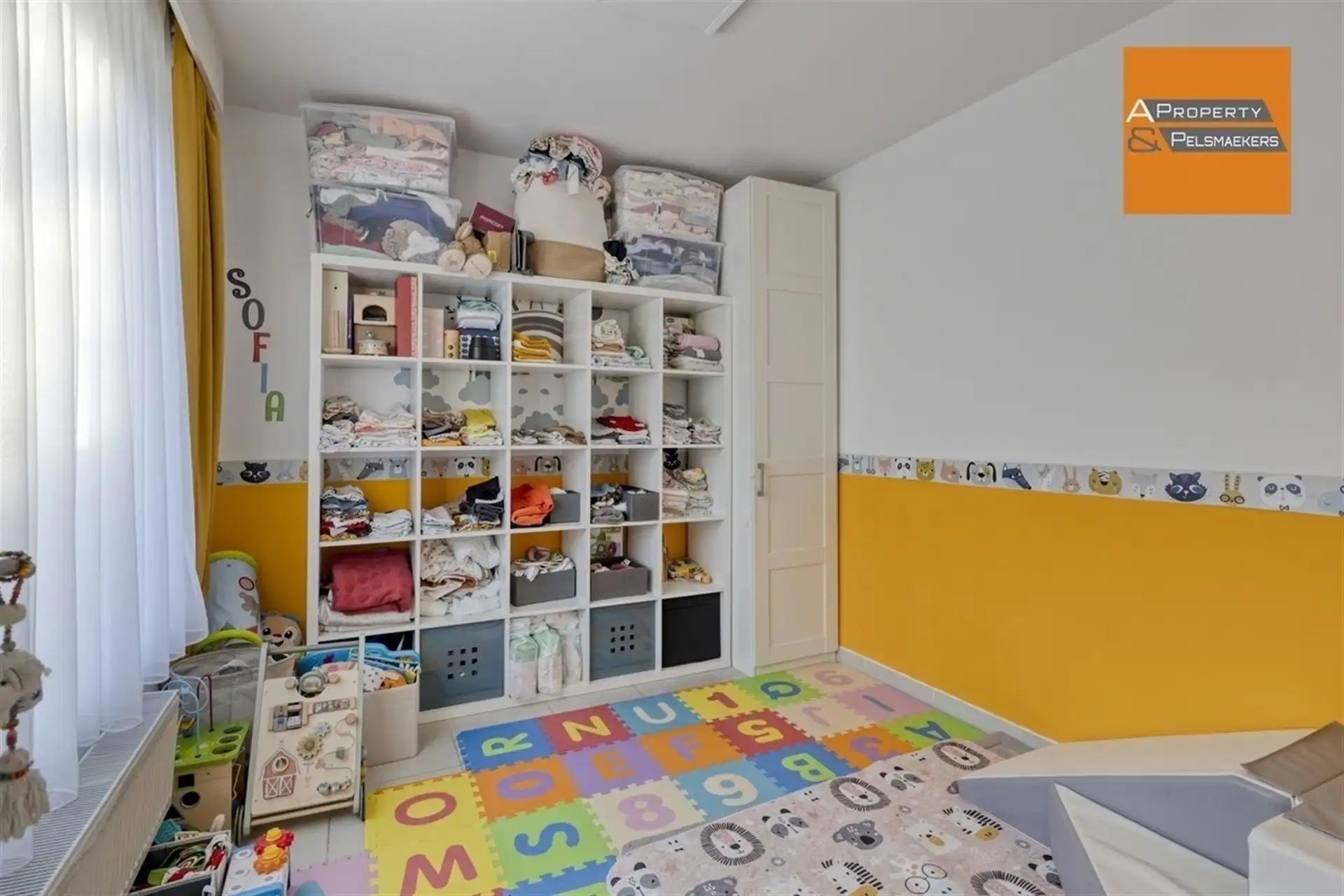 BOD AANVAARD Gelijkvloers appartement met 2 slaapkamers 2 staanplaatsen en tuin foto 13