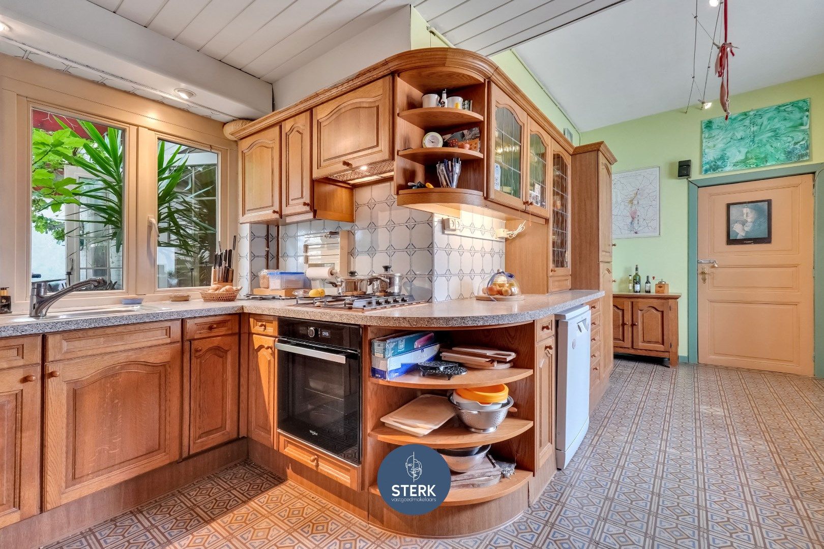 CHARMANTE WONING MET EEN RUIME BEWOONBARE OPP. VAN 400 M² TE REKEM !  foto 10