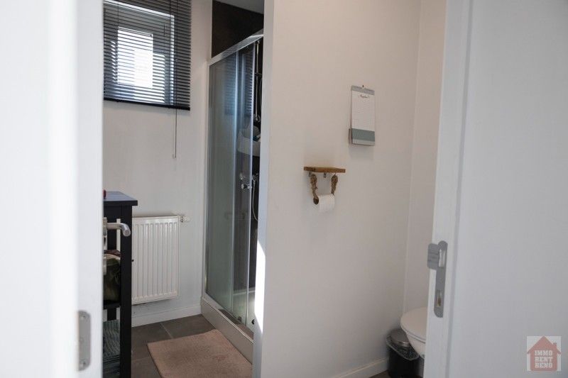 Leuke instapklare woning met 3 slaapkamers en tuin foto 11