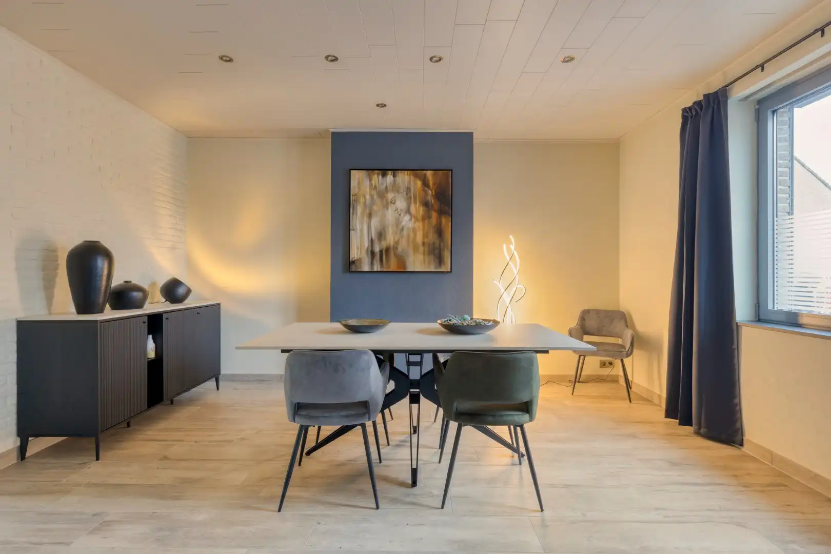 Charmante gezinswoning 3slpks op 689m² foto {{pictureIndex}}