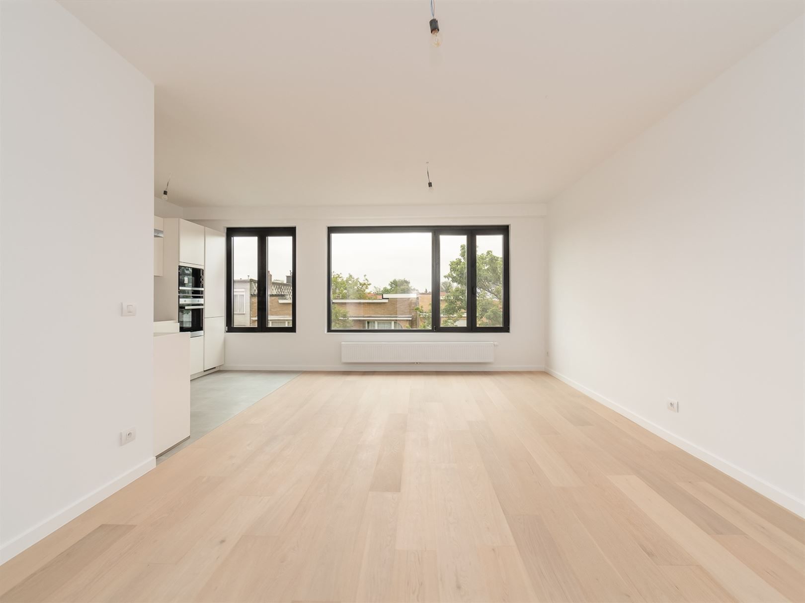 Licht en ruim 2-slaapkamerappartement met zuid georiënteerd terras.  foto 2