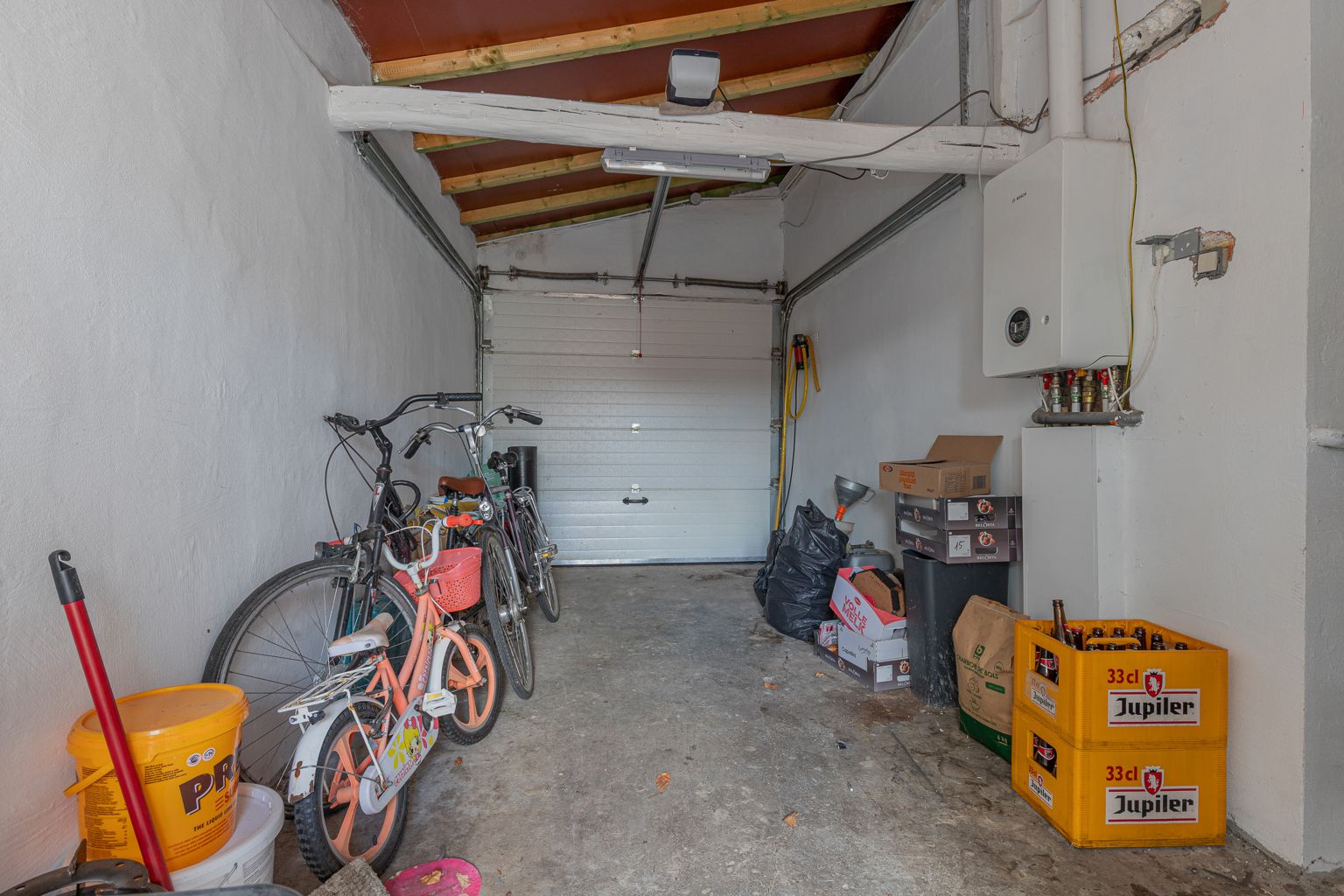 Gerenoveerde woning op wandelafstand van het centrum! foto 23