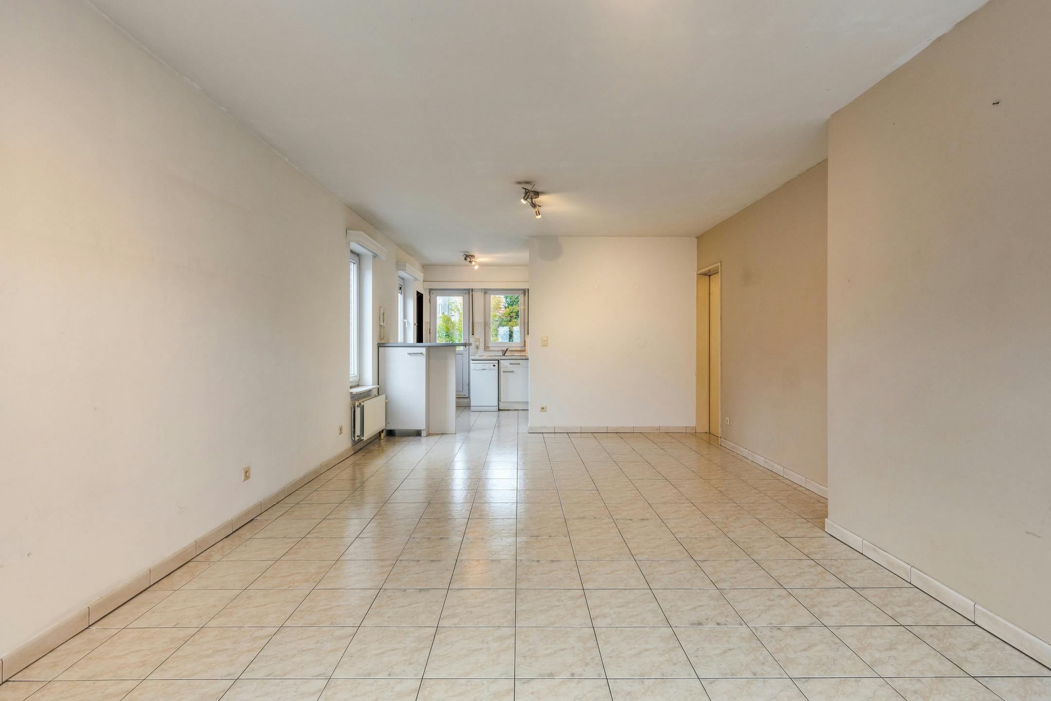 Appartement met 2 slaapkamers te koop in Kalmthout! foto 4