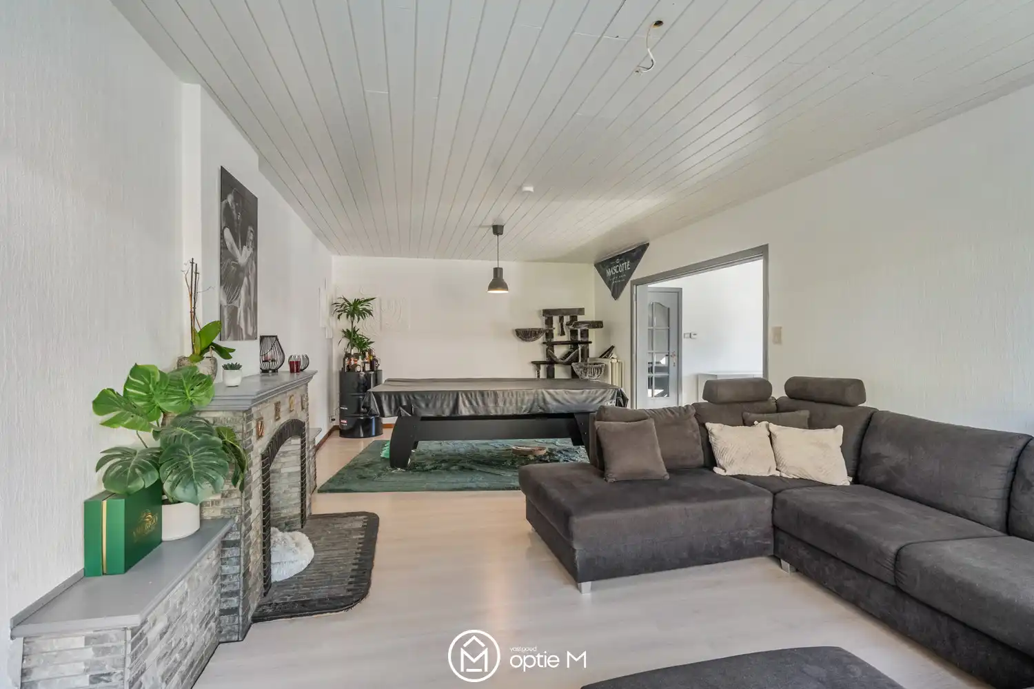 Investeringspand te koop in Genk – Twee verhuurde appartementen met onmiddellijk rendement foto 9