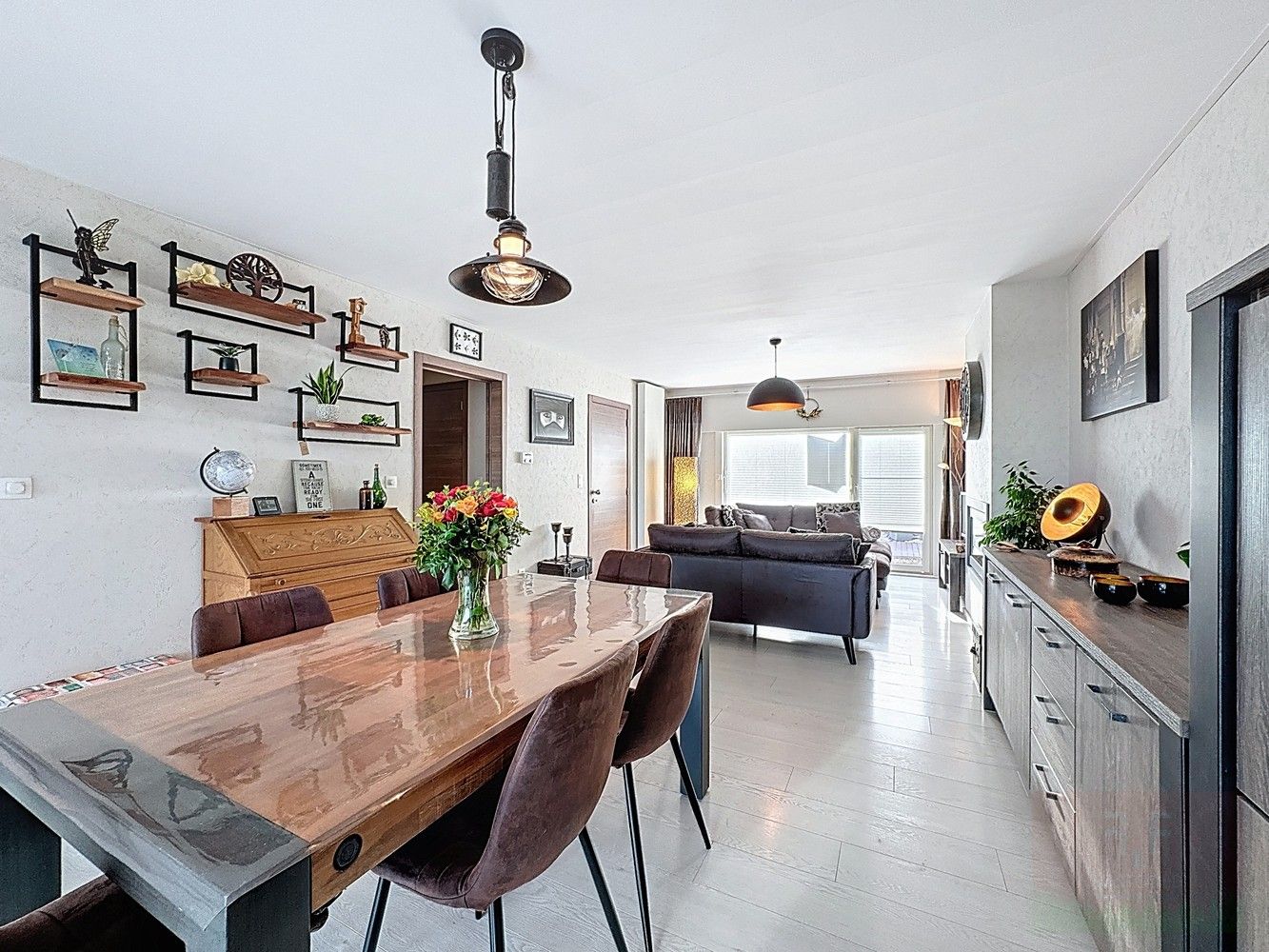 Instapklare, eigentijdse en energiezuinige bungalow met 3 slaapkamers, tuin en inpandige garage foto 11