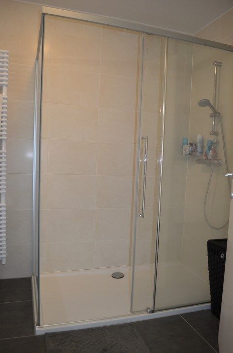 Appartement met twee slaapkamers, autostaanplaats en kelderberging in het centrum. foto 9