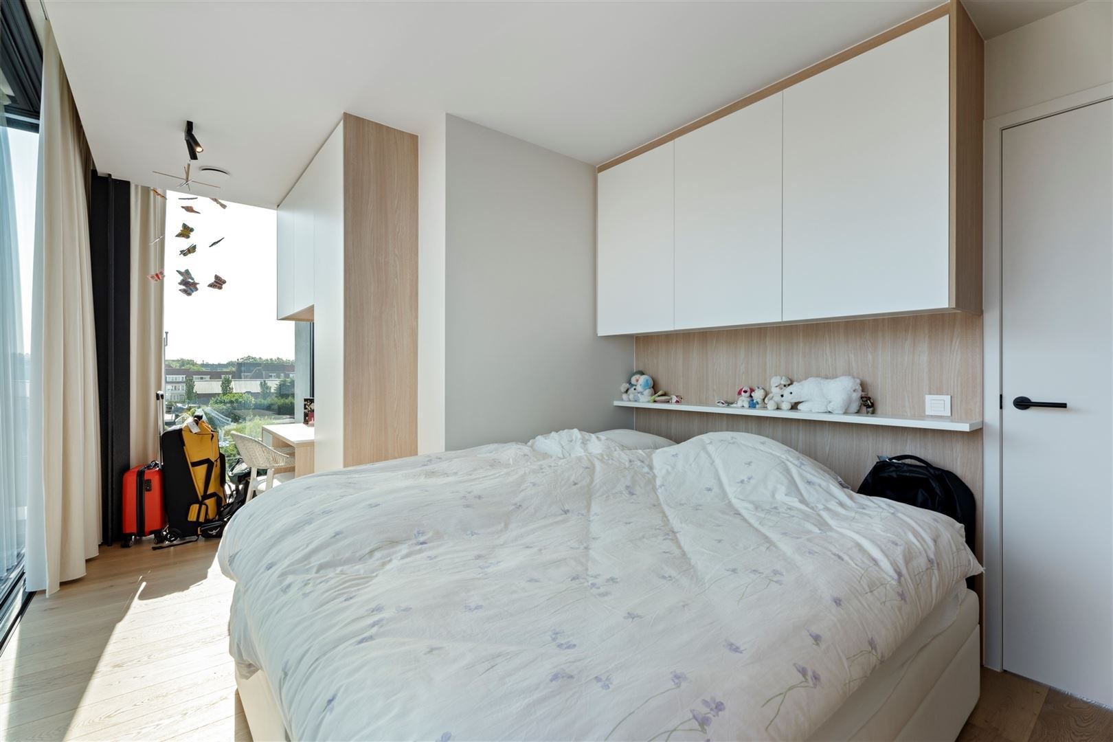 Splinternieuwe penthouse met grote terrassen in topgebouw foto 14
