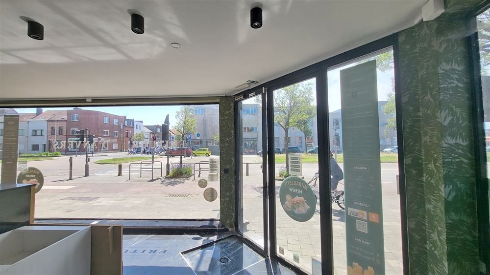 Goed gelegen commerciele ruimte | Merksem foto 7