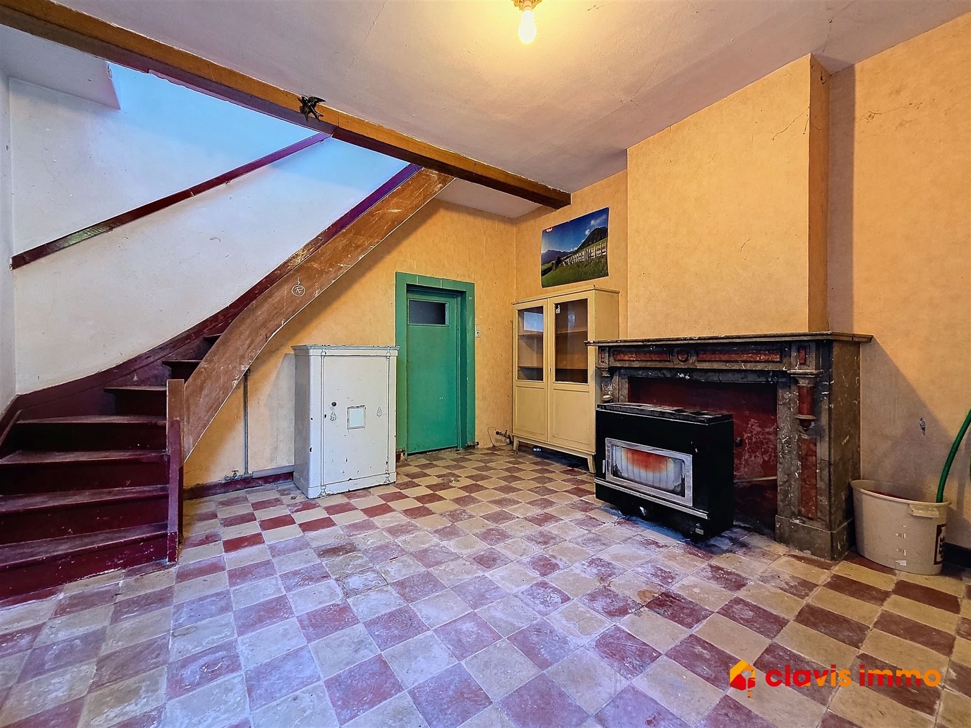 Volledig te renoveren woning met tal van mogelijkheden foto 2