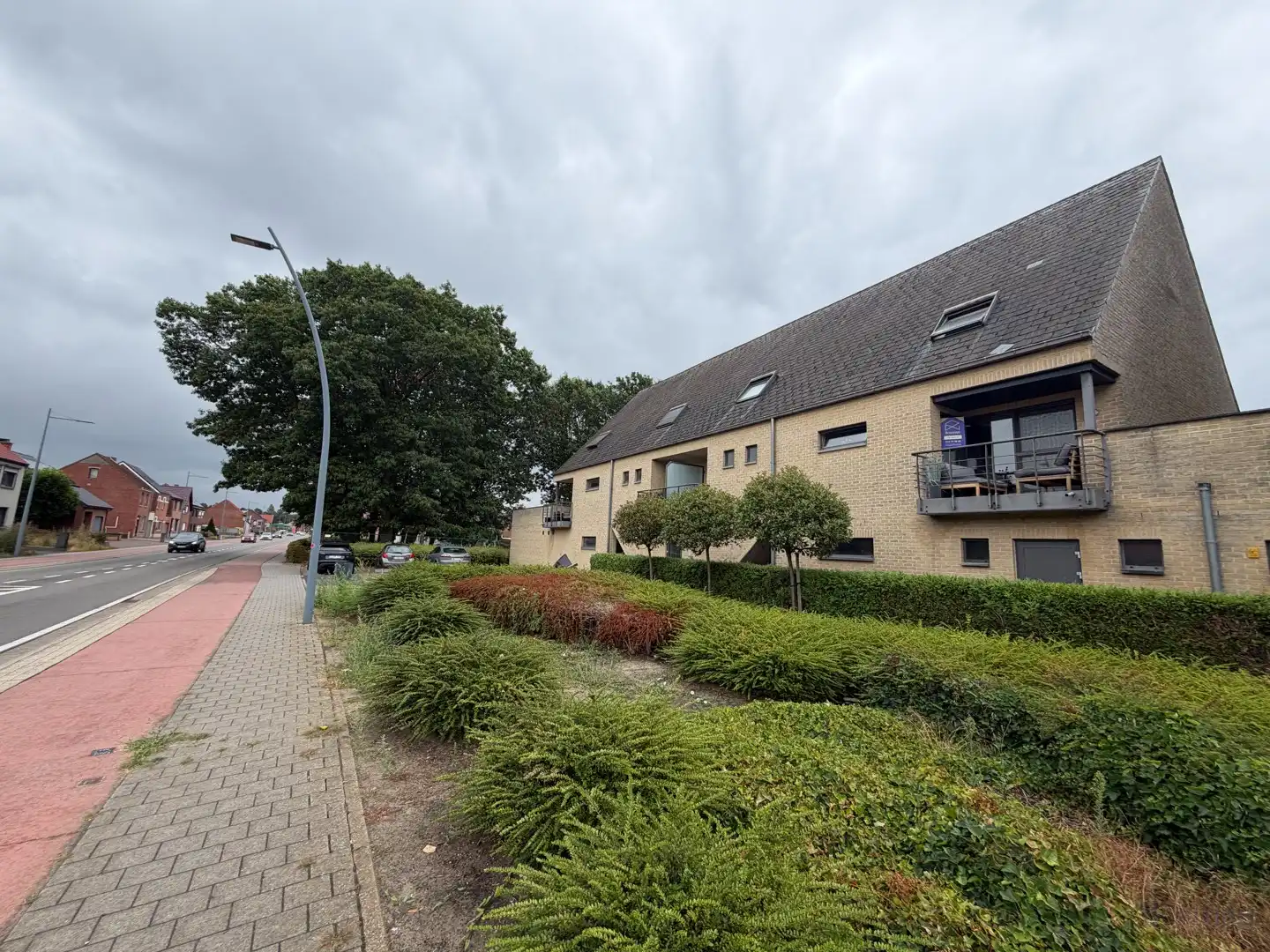 Bemeubeld duplex appartement te huur in Ham foto 14