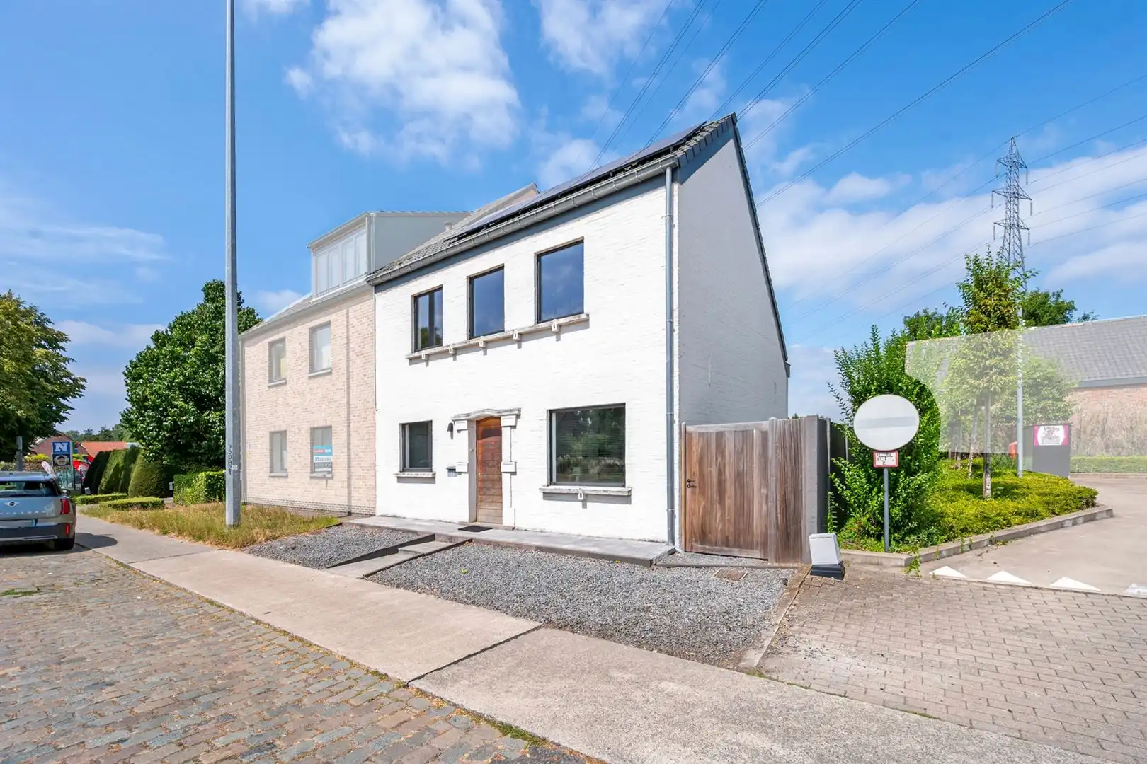 Moderne woning te Waasmunster foto {{pictureIndex}}