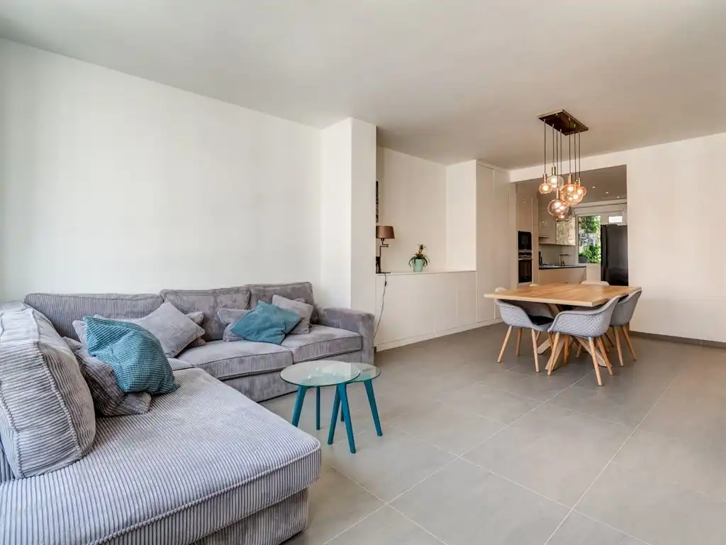 Instapklaar appartement in hartje Zuid foto {{pictureIndex}}