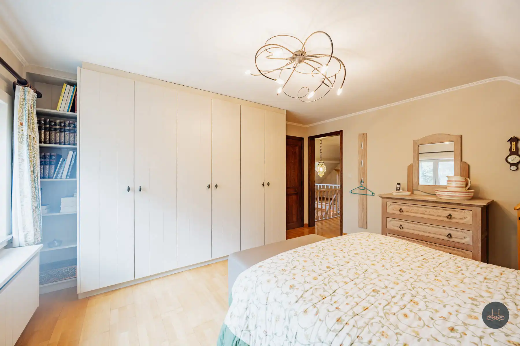 Prachtige vrijstaande villa in rustige omgeving foto 20