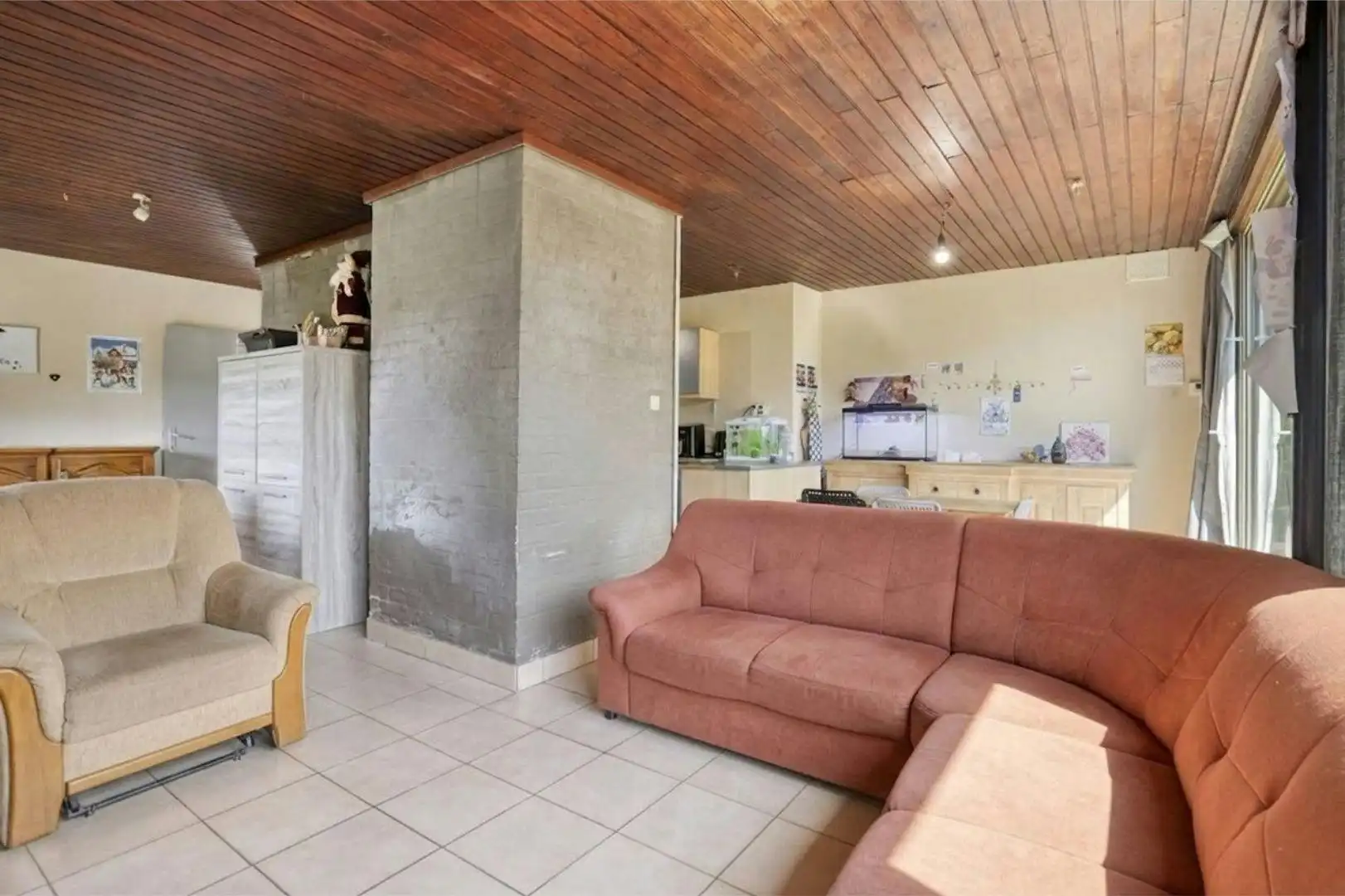 Te renoveren woning op prachtig perceel in Laarne foto 5