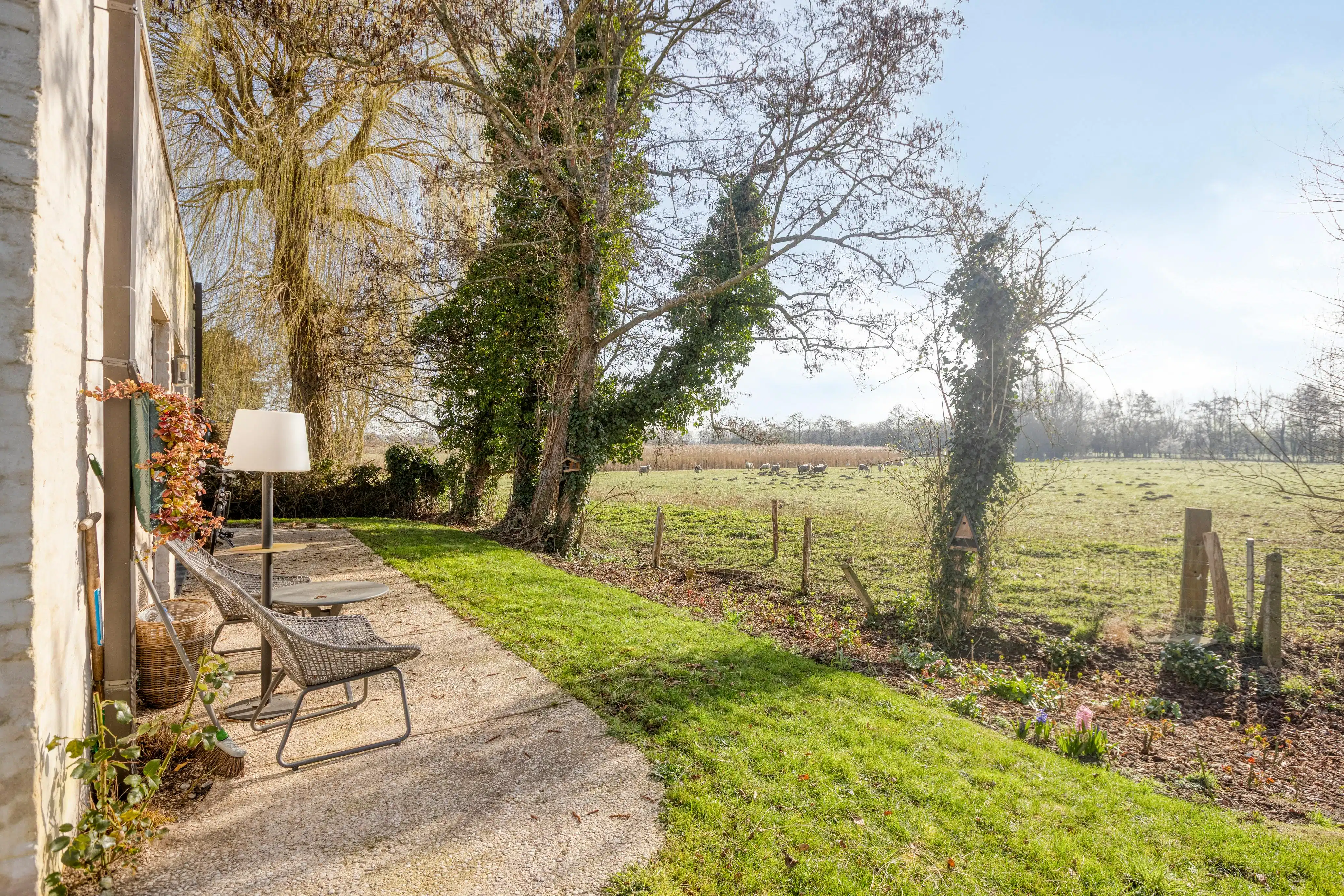 Gerenoveerde villa met 4 slaapkamers en prachtige vergezichten foto 24