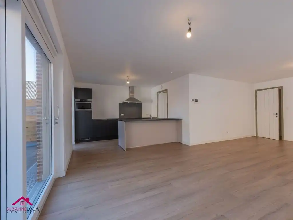 Gelijkvloers appartement met ruim terras foto 20