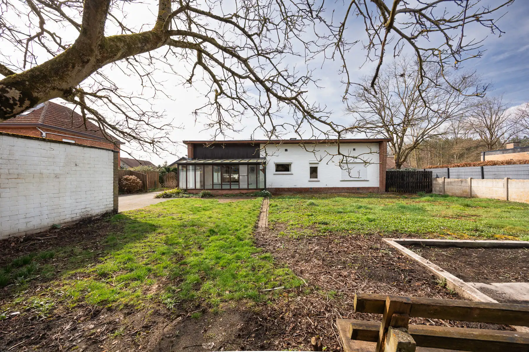 Goed onderhouden bungalow in rustige buurt foto 28