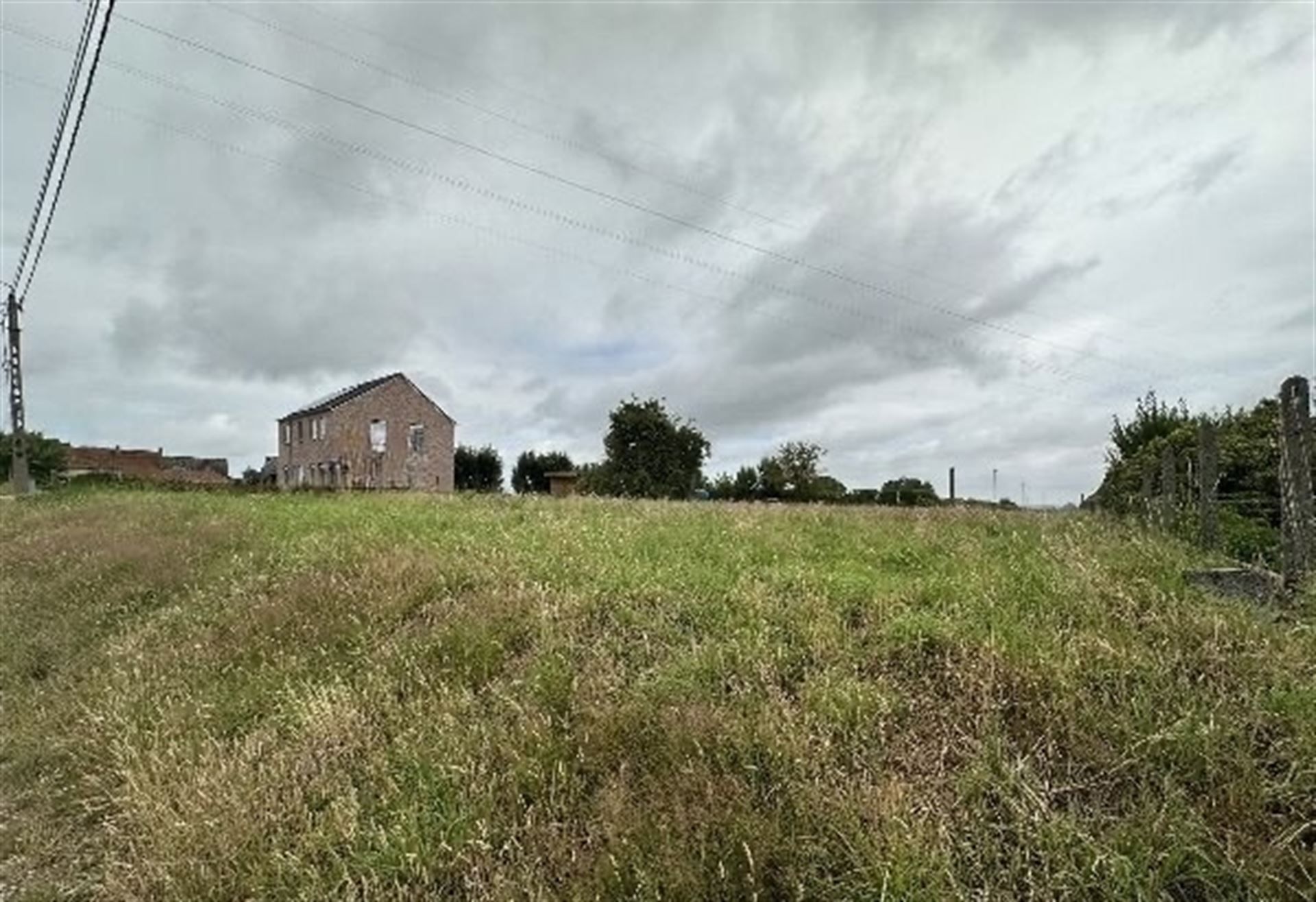 Bouwgrond in Rustige, Groene Omgeving te Mater! foto 2