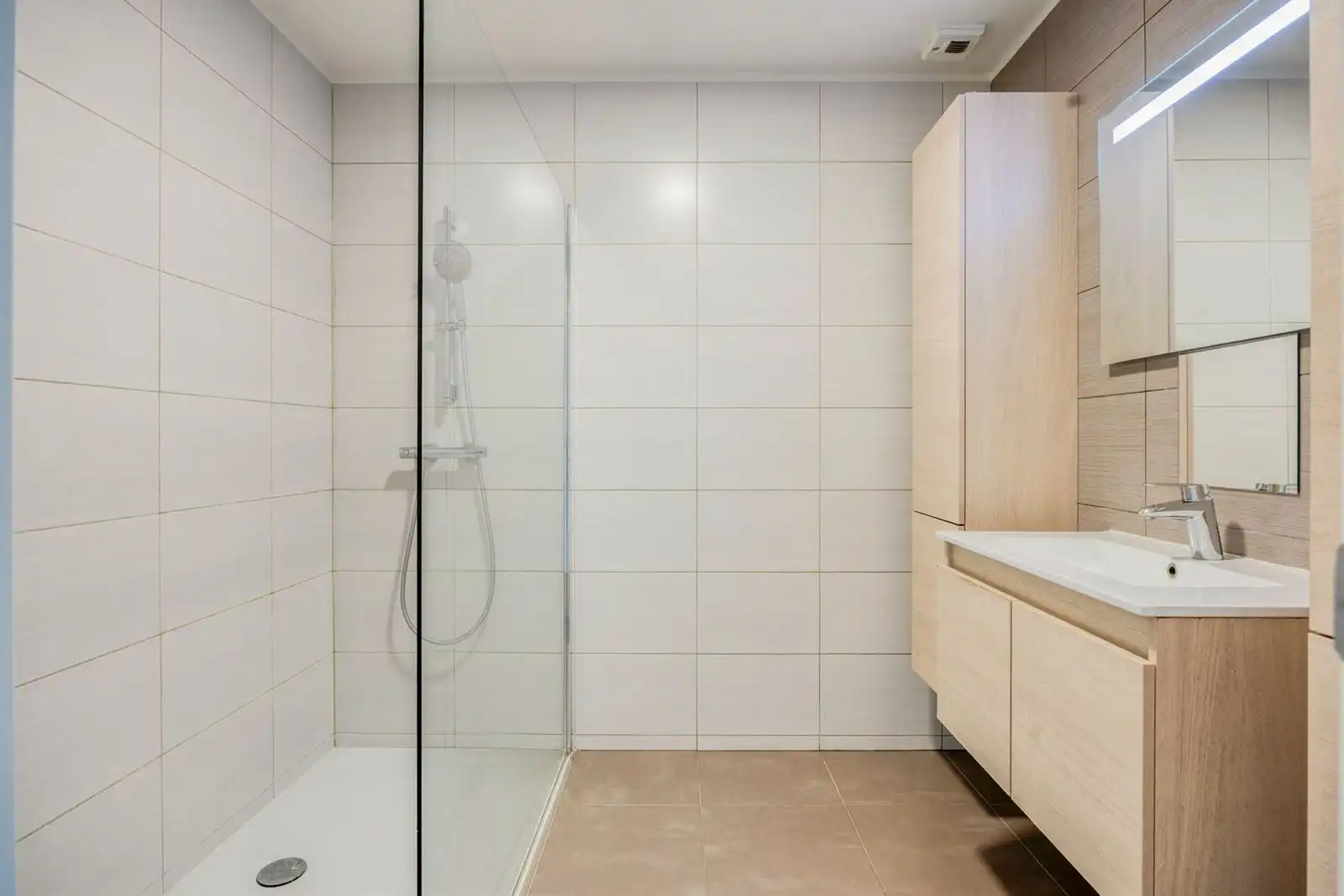 Duplex appartement te koop met 2 slaapkamers foto 17