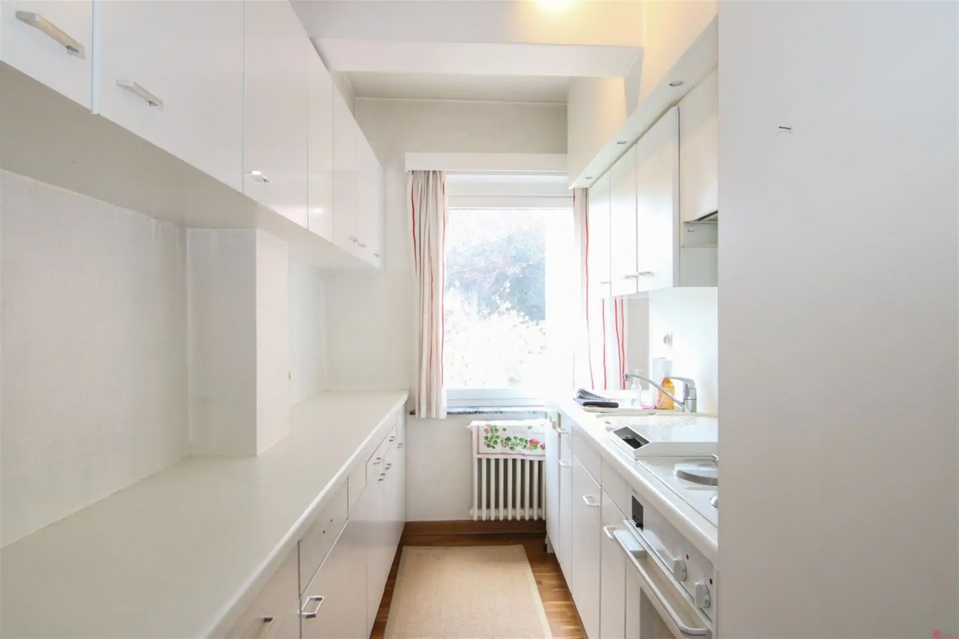 Ruim appartement op een residentiële ligging foto 6