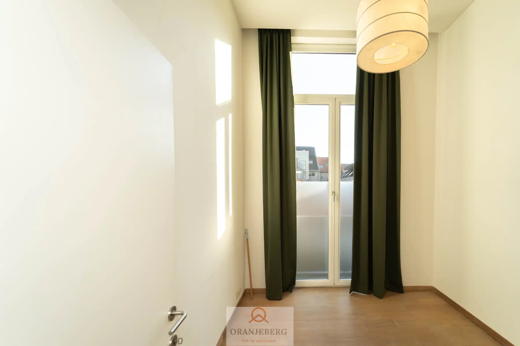 Luxueus ruim twee-slaapkamer appartement in Herenhuis - centrum Gent foto 21