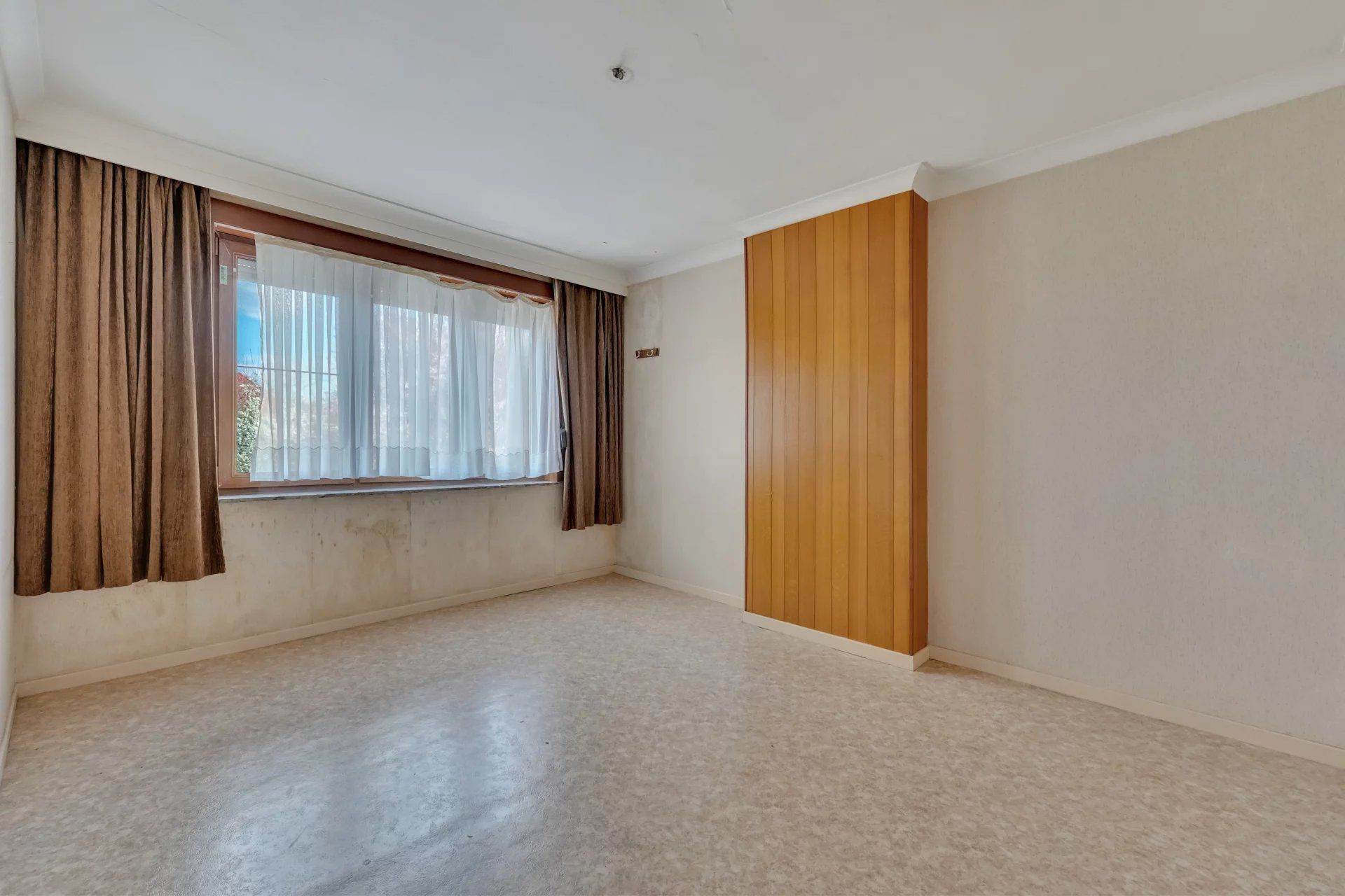 Verzorgde rijwoning nabij het centrum foto 13