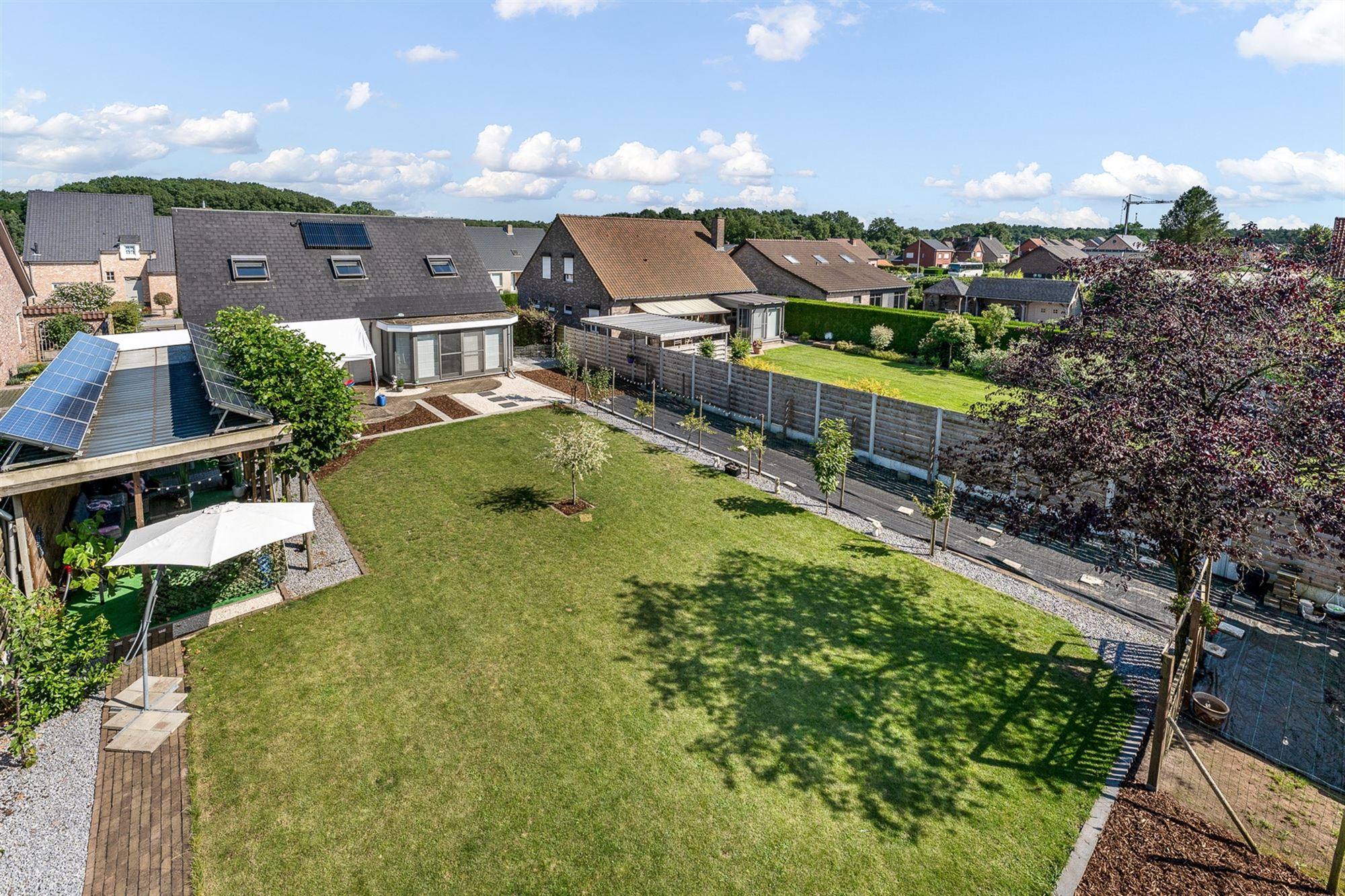 UITSTEKEND ONDERHOUDEN EN KARAKTERVOLLE WONING MT 4 SLAAPKAMERS, UITERST RUSTIG GELEGEN OP EEN PERCEEL VAN 13A50CA TE HEPPEN foto 19