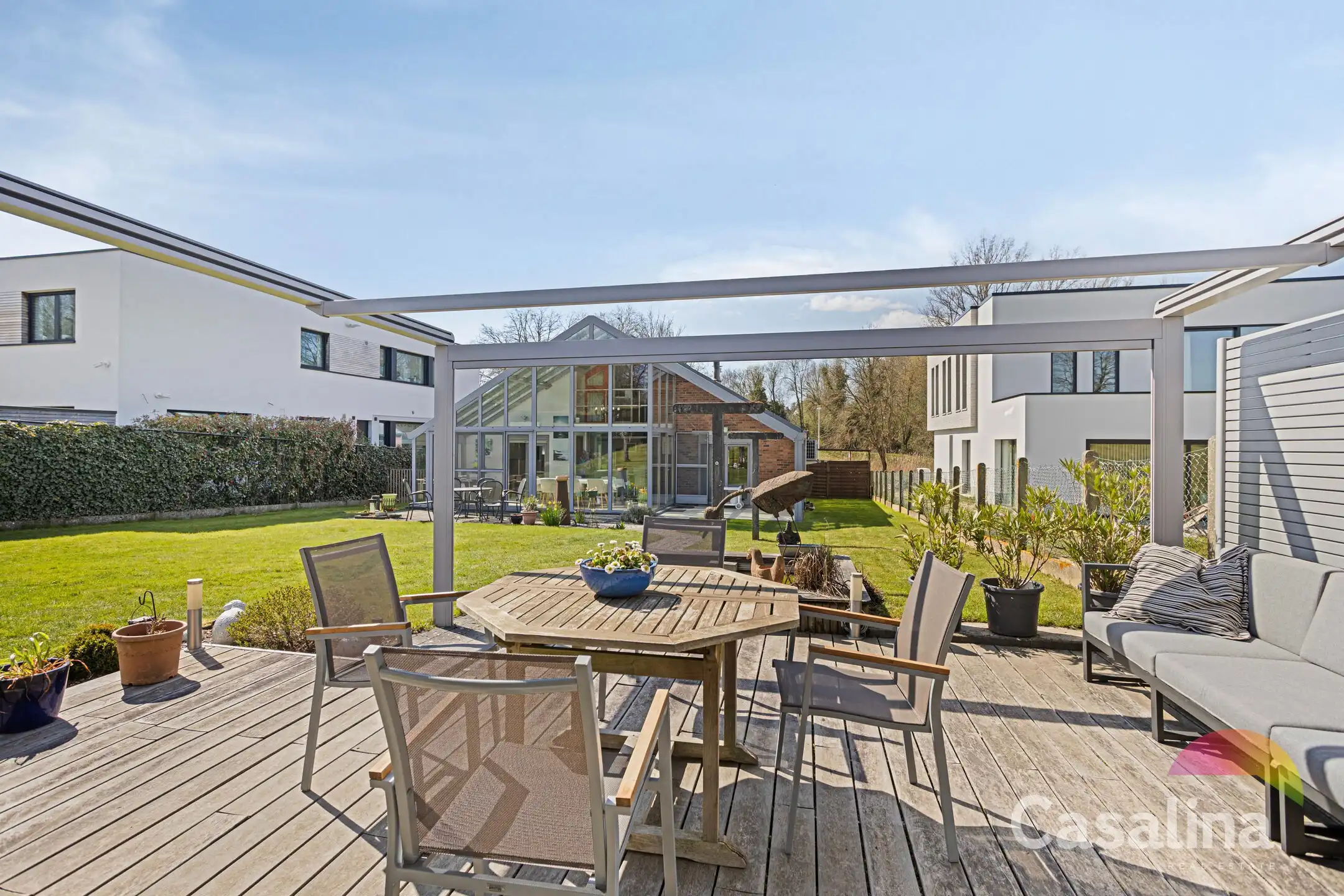 4-gevel woning met een prachtige tuin foto 24