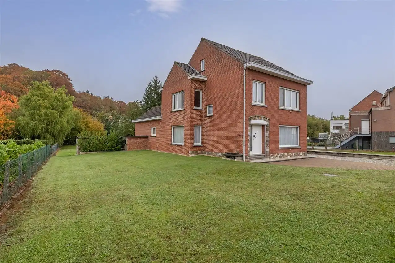 landelijk gelegen, maar nabij dorpskern, 4 slpkmrs foto 31