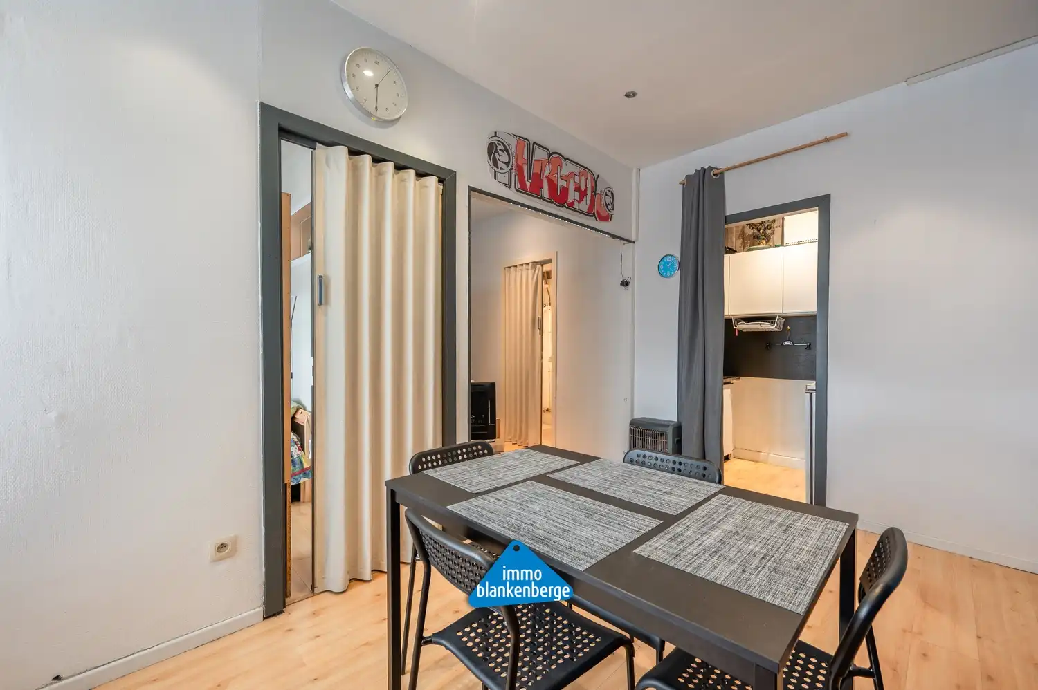 Charmant appartement vlak bij de jachthaven en de zeedijk foto 3