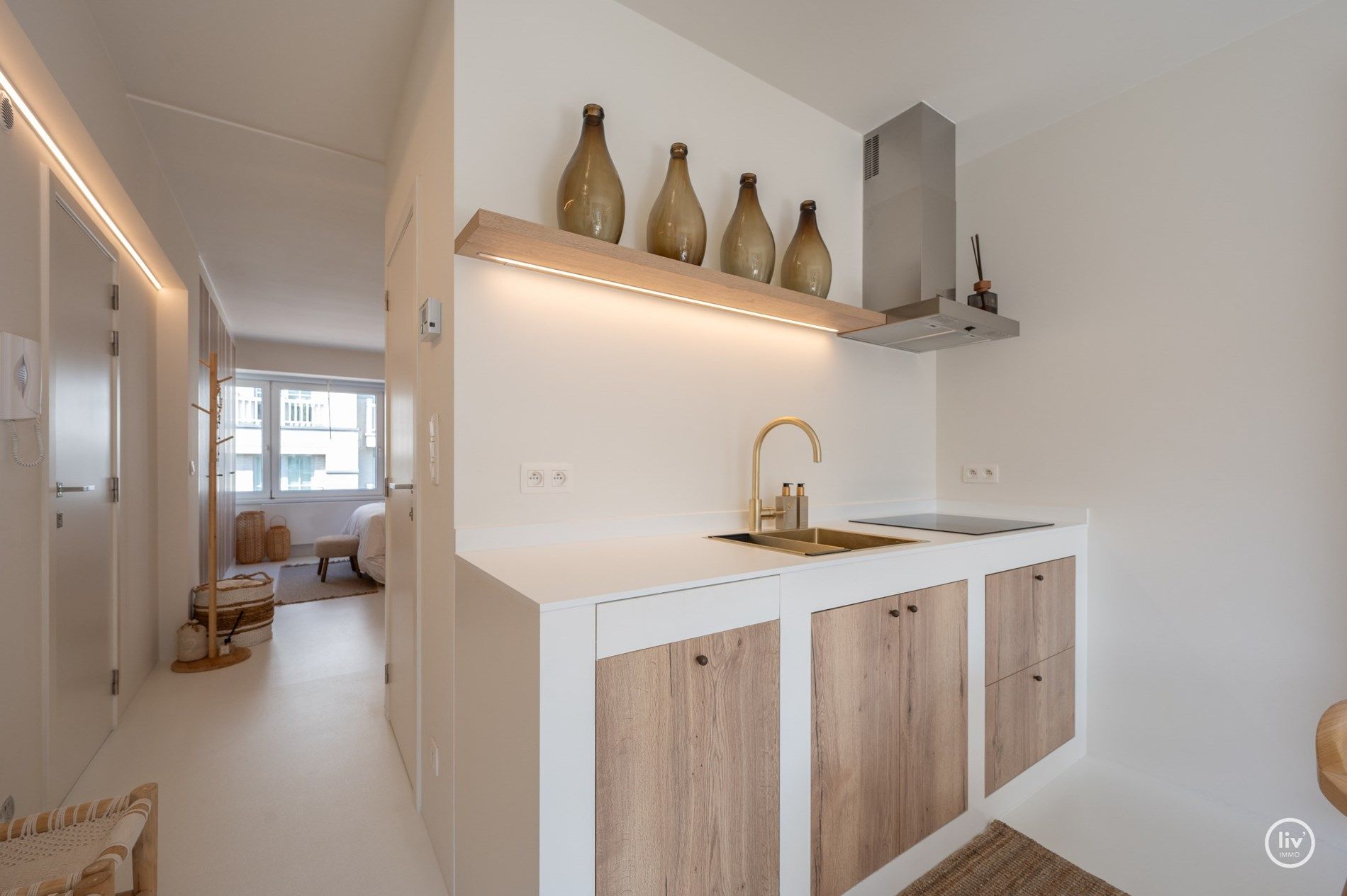 Gerenoveerd ibiza stijl appartement met 1 slaapkamer centraal gelegen op de Zoutelaan te Knokke.  foto 7